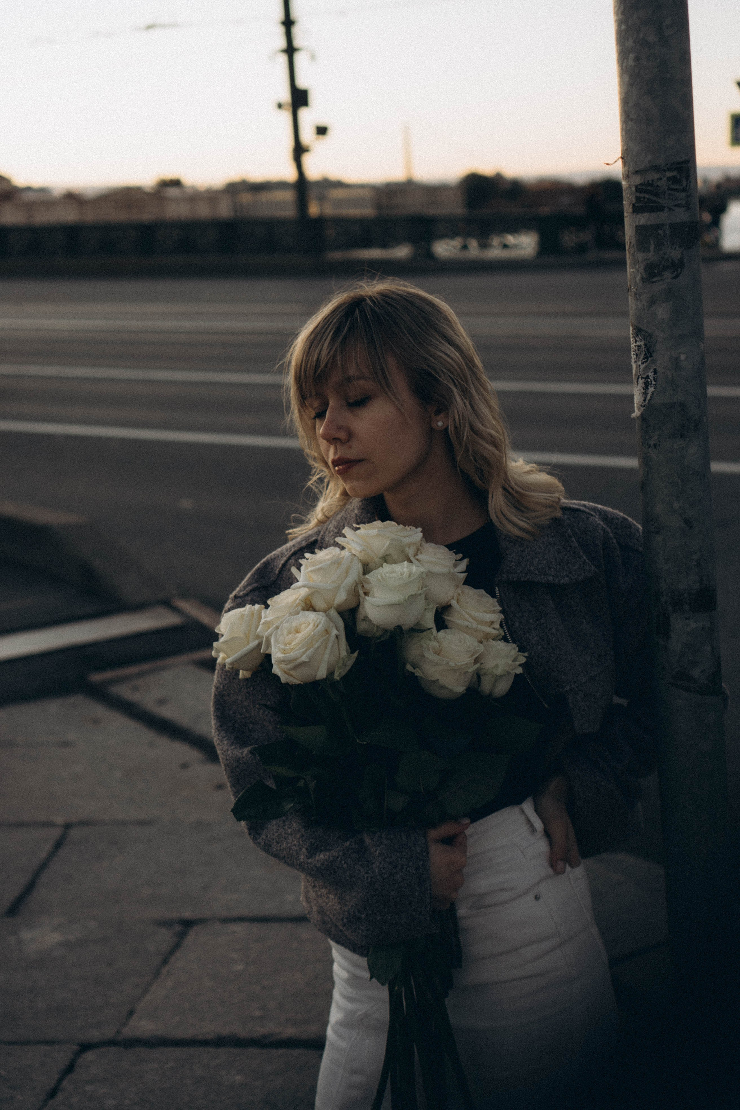 ПРОГУЛКА ПО ГОРОДУ В БЕЛЫЕ НОЧИ (другой вариант). Профессиональный фотограф, Санкт-Петербург — Виктория Богомолова