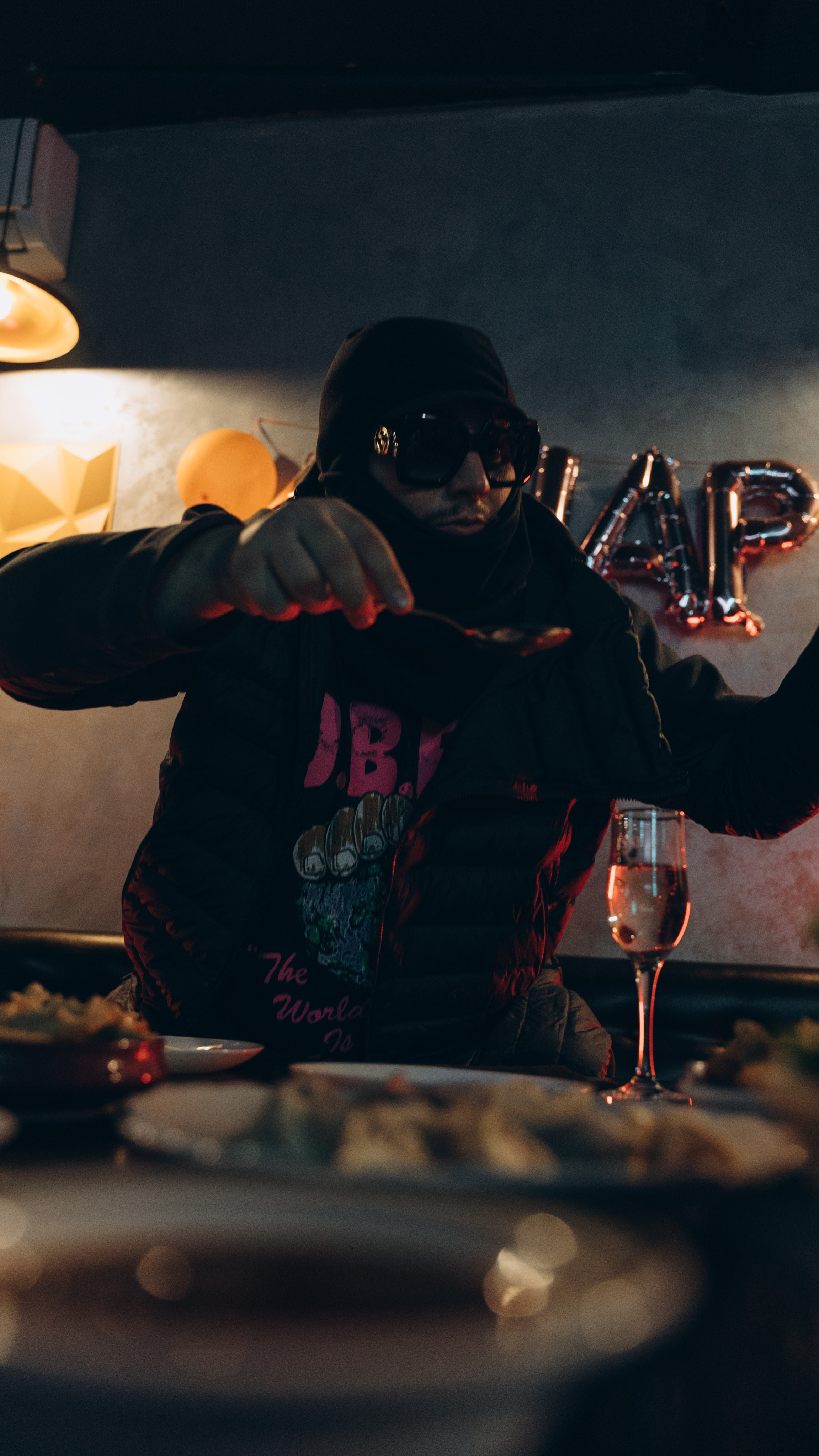 Томас Мраз в ресторане Поднебесная