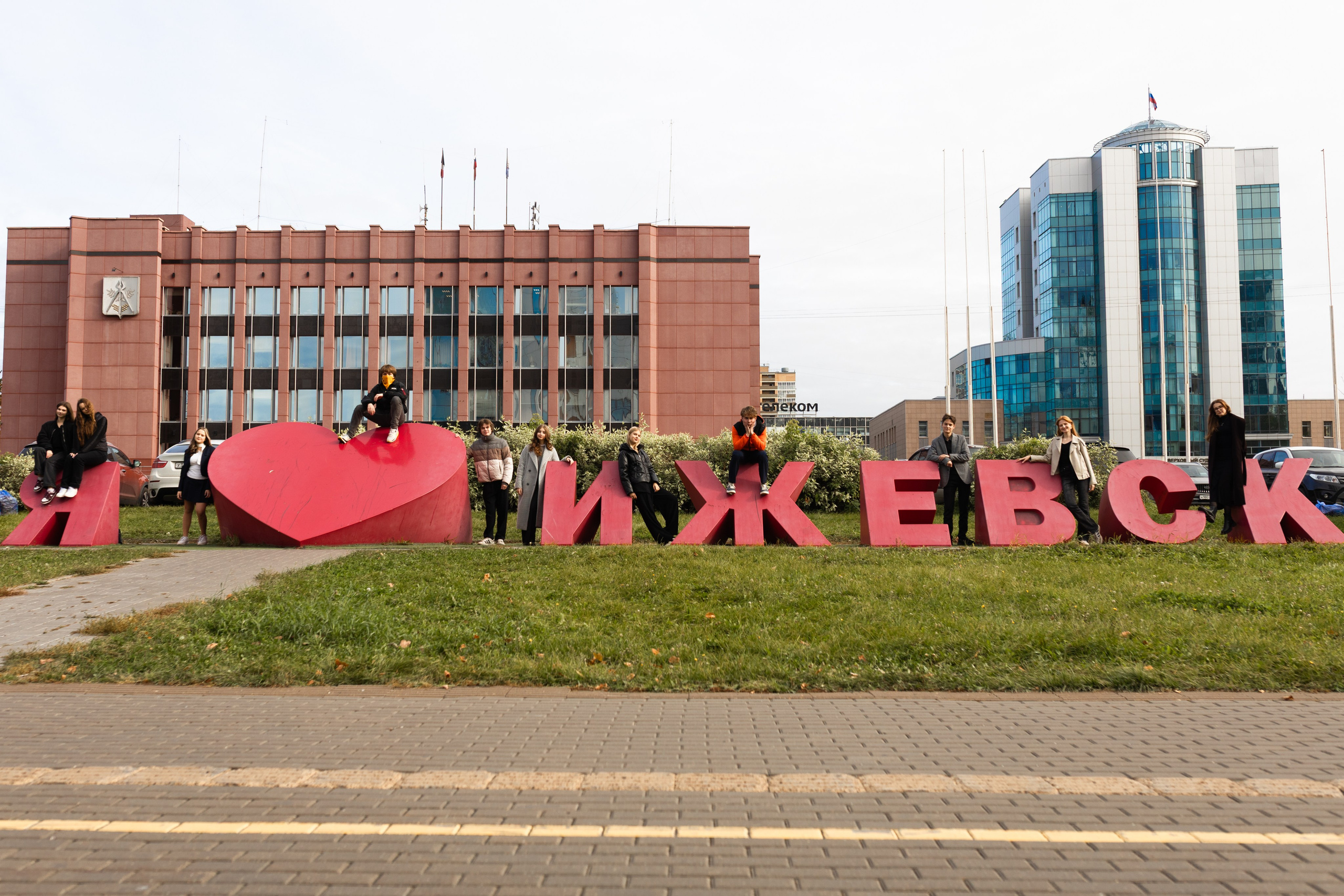 Школьный фотограф Миронова Ольга