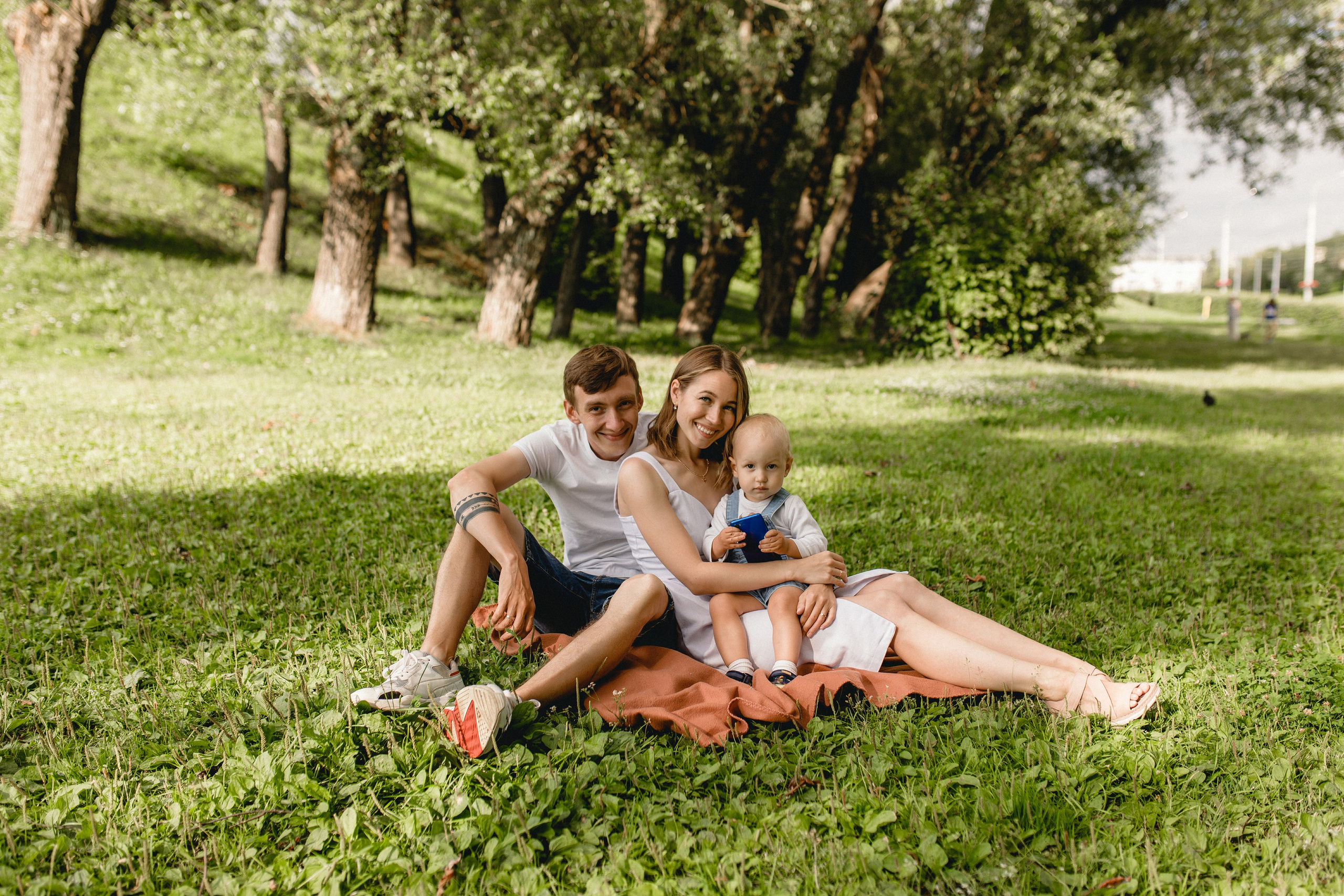 Денис, Настя и Андрюша. Главная