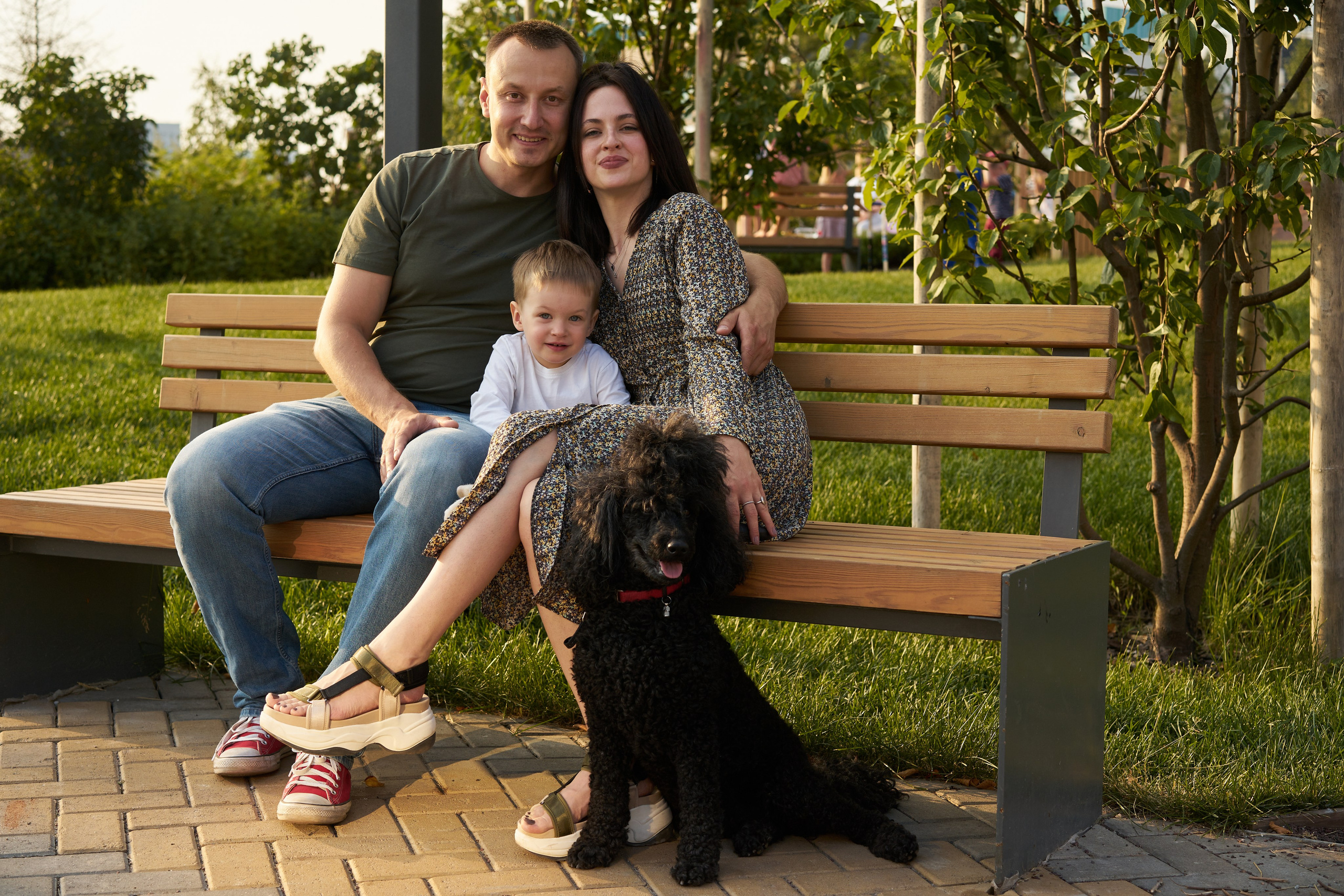 Семейная фотосессия летом в парке. Фотограф Екатеринбург Кокшарова Александра