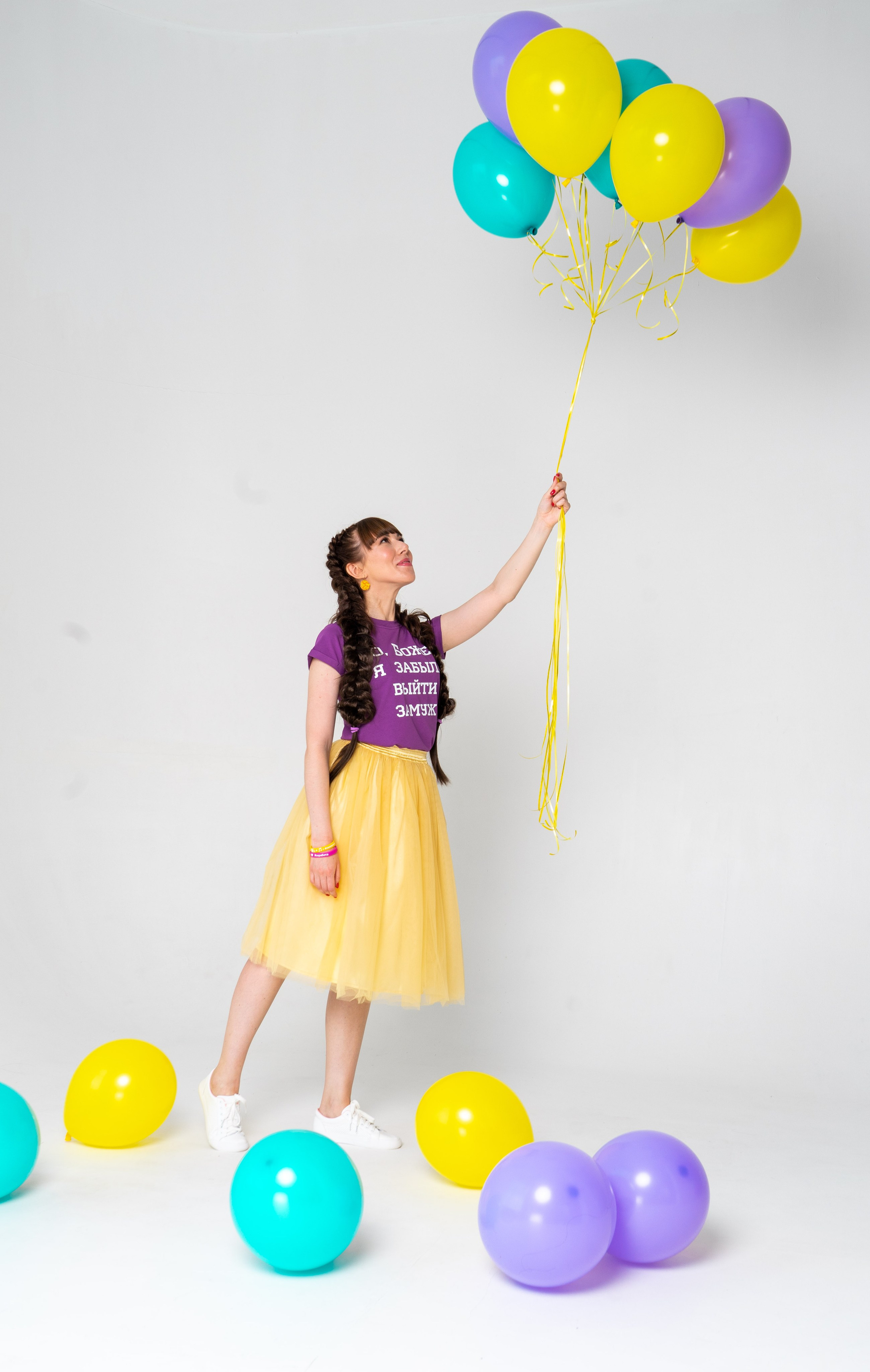 День Рождения фотосессия на циклорамме. Фотограф Екатеринбург Кокшарова Александра