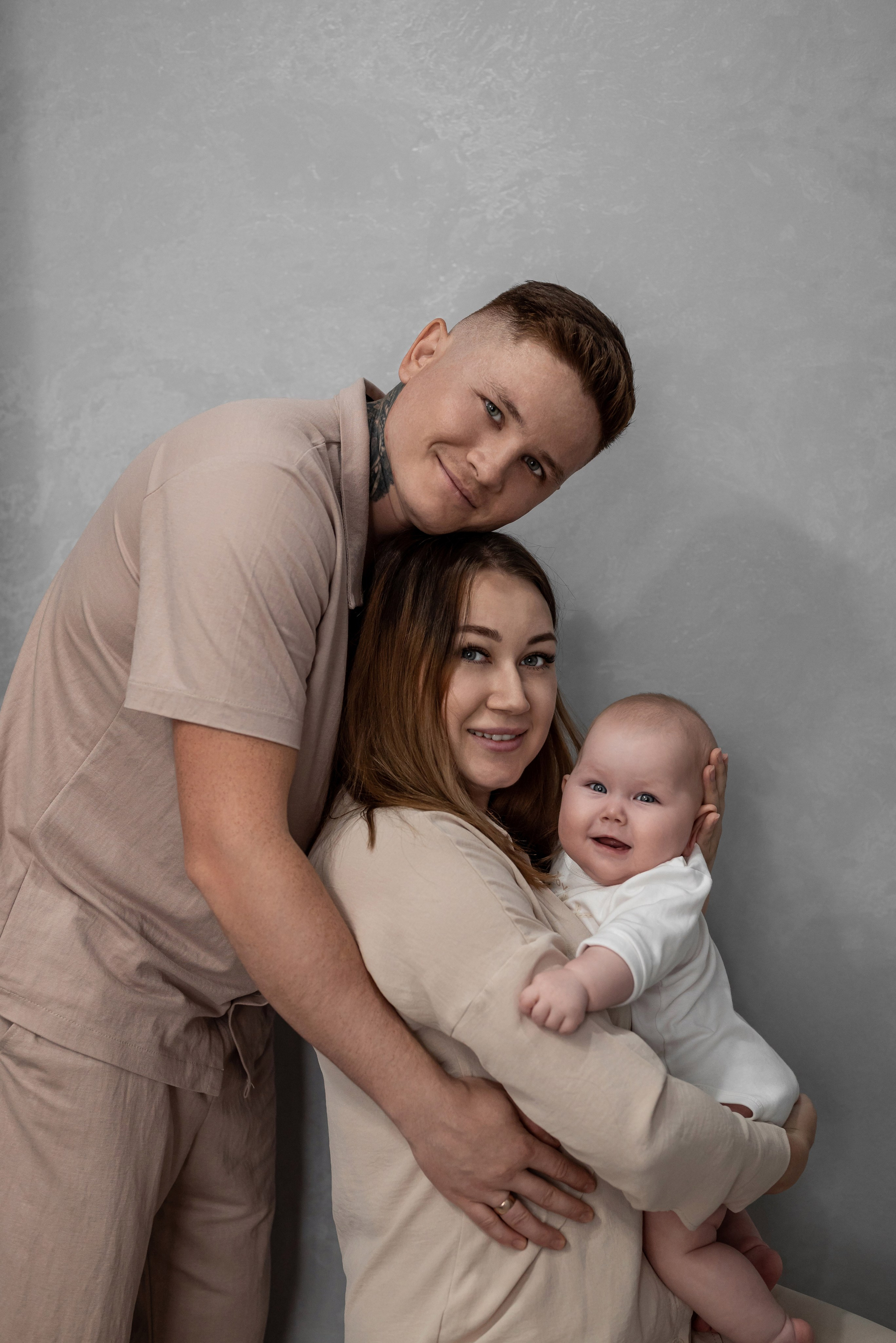 Эмиль, Адиля и Ассель. Фотограф в городе Салават