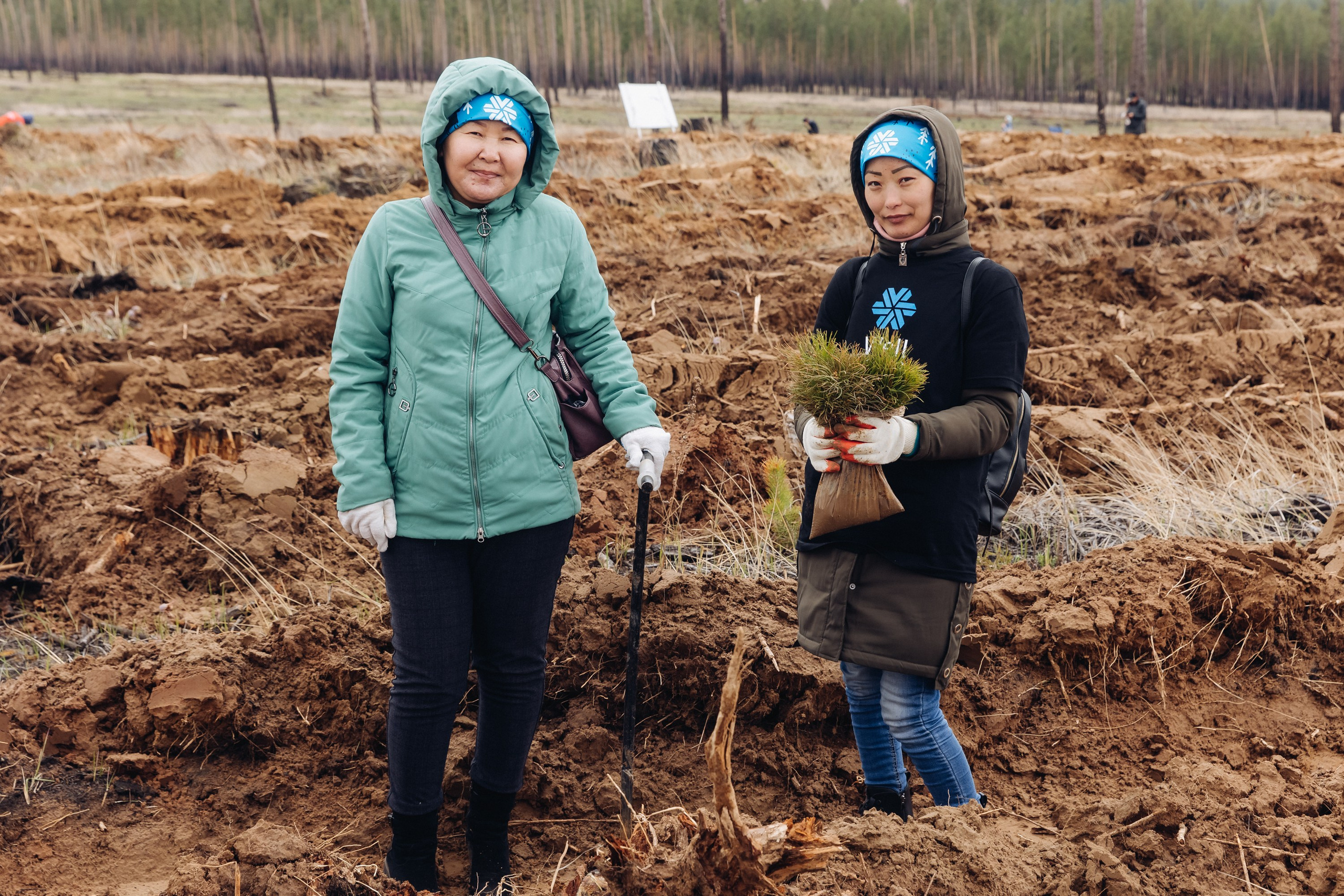 Siberian wellness. Ежегодная акция по посадке деревьев. Свадебный и семейный фотограф в Улан-Удэ