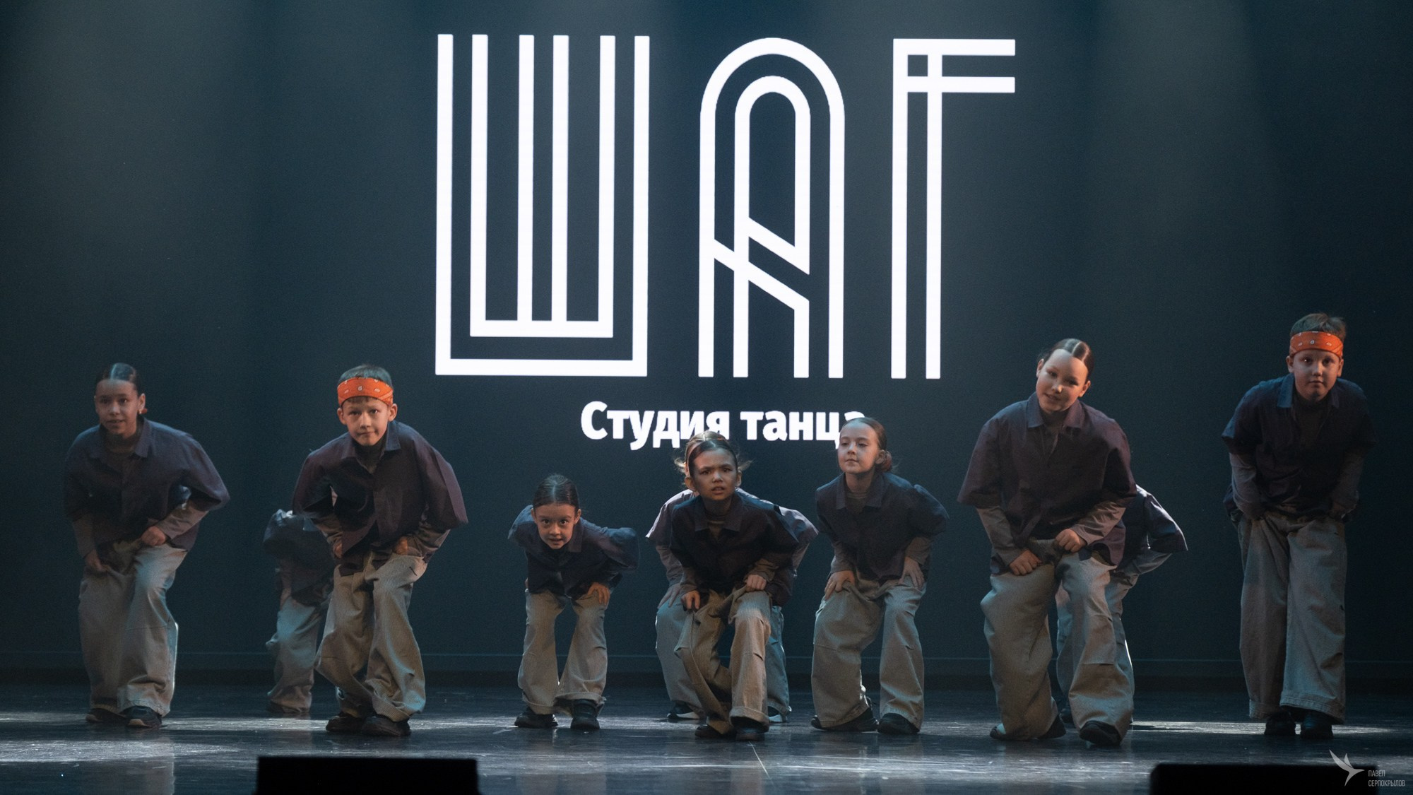 Отчетный концерт студии танца «ШАГ». Репортажный фотограф в Казани Павел Серпокрылов