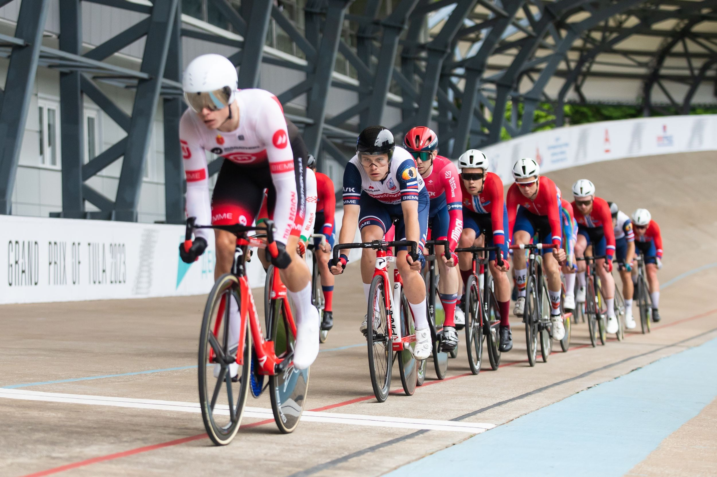 Соревнования по велоспорту «Большой приз Тулы» (19 мая 2023). Репортажный фотограф Алексей Пирязев