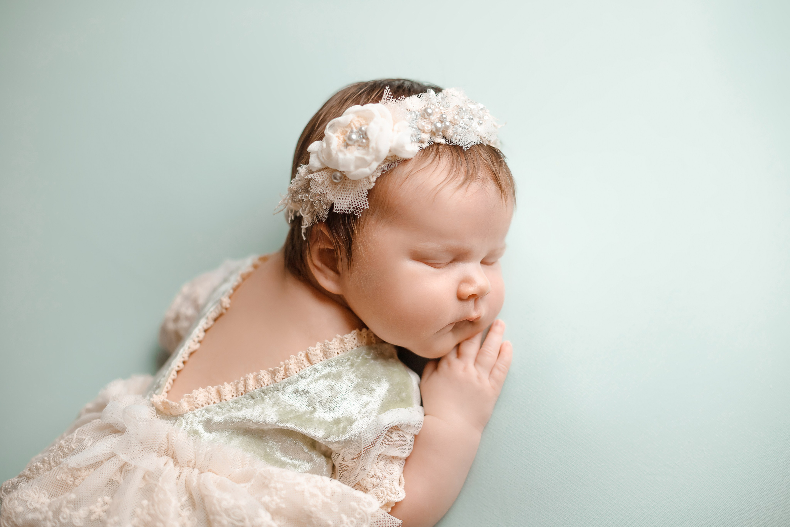 Новорожденные (5-14 дней). Фотограф новорождённых Ярославль. Детский и семейный фотограф Анна Салова
