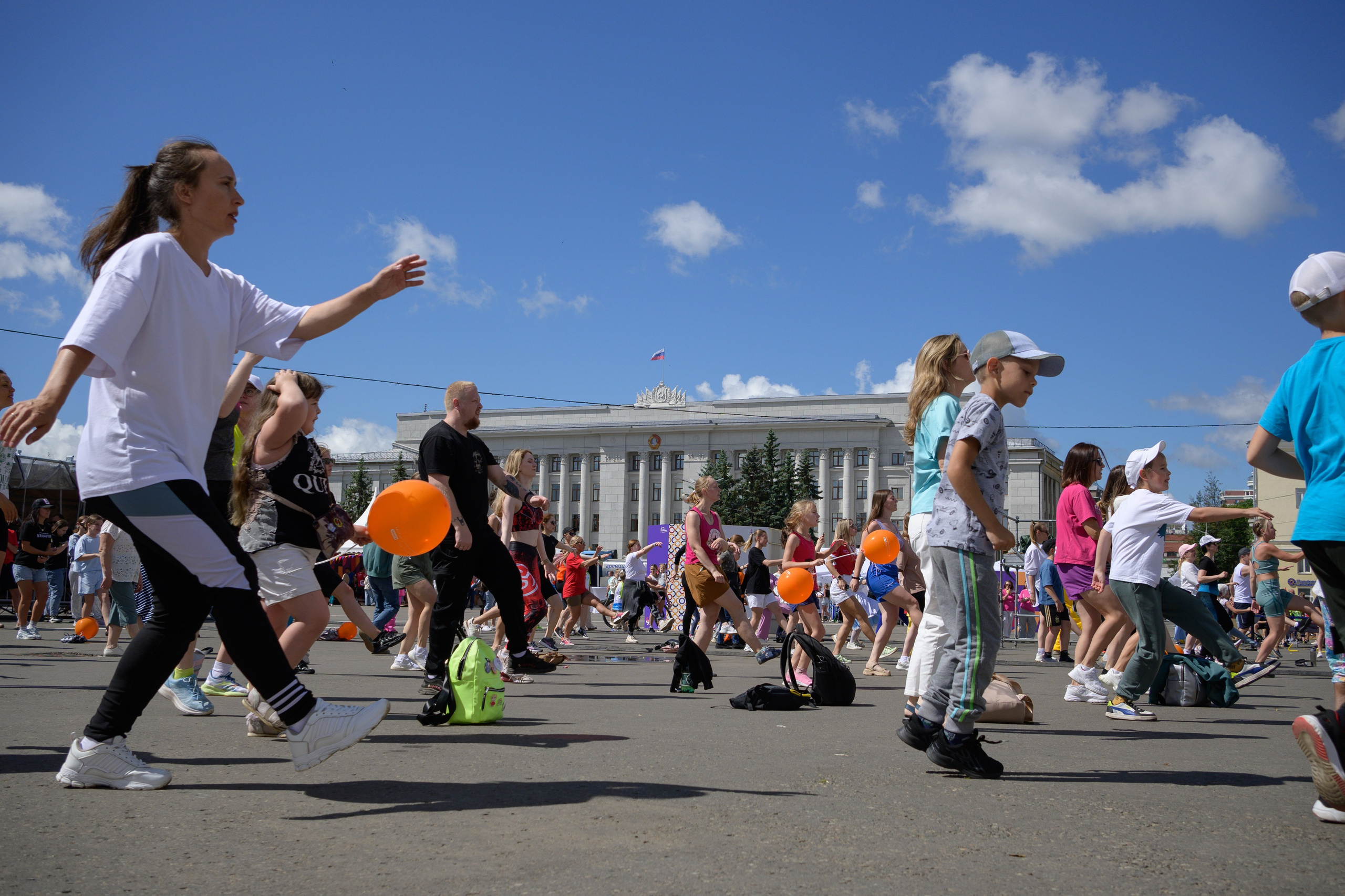 Семейный фитнес-фестиваль «Живи ярко»