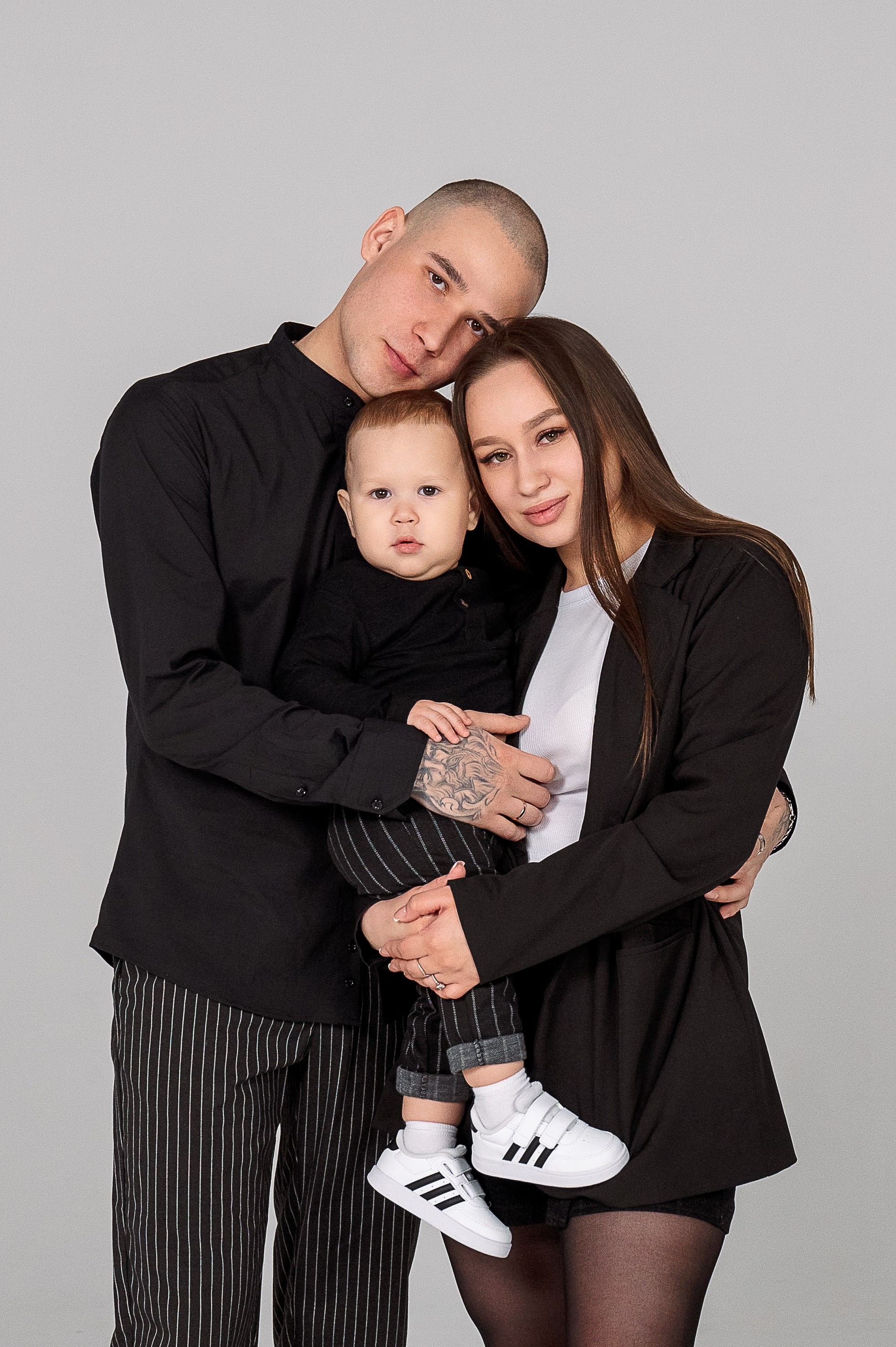 Семейная фотосессия в студии