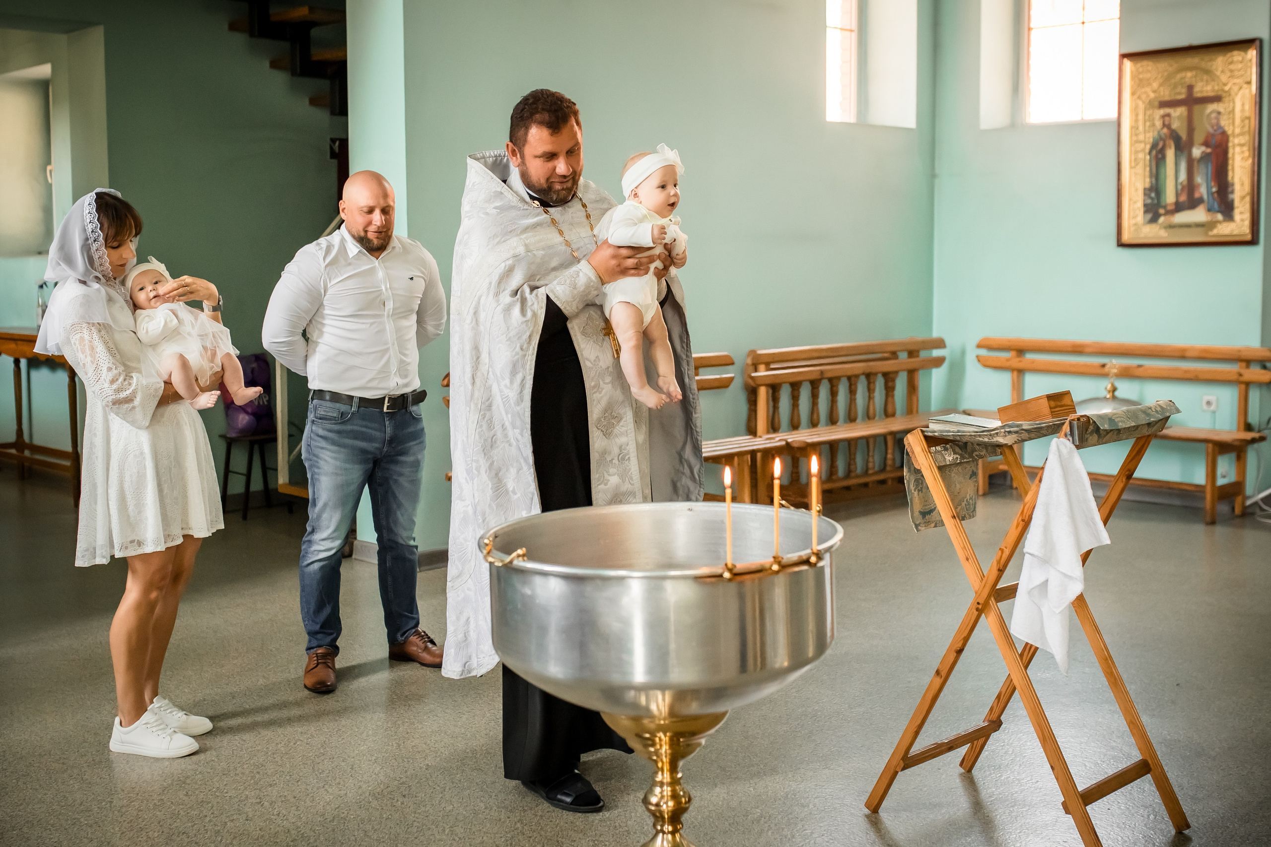Крещение Милании и Эмилии