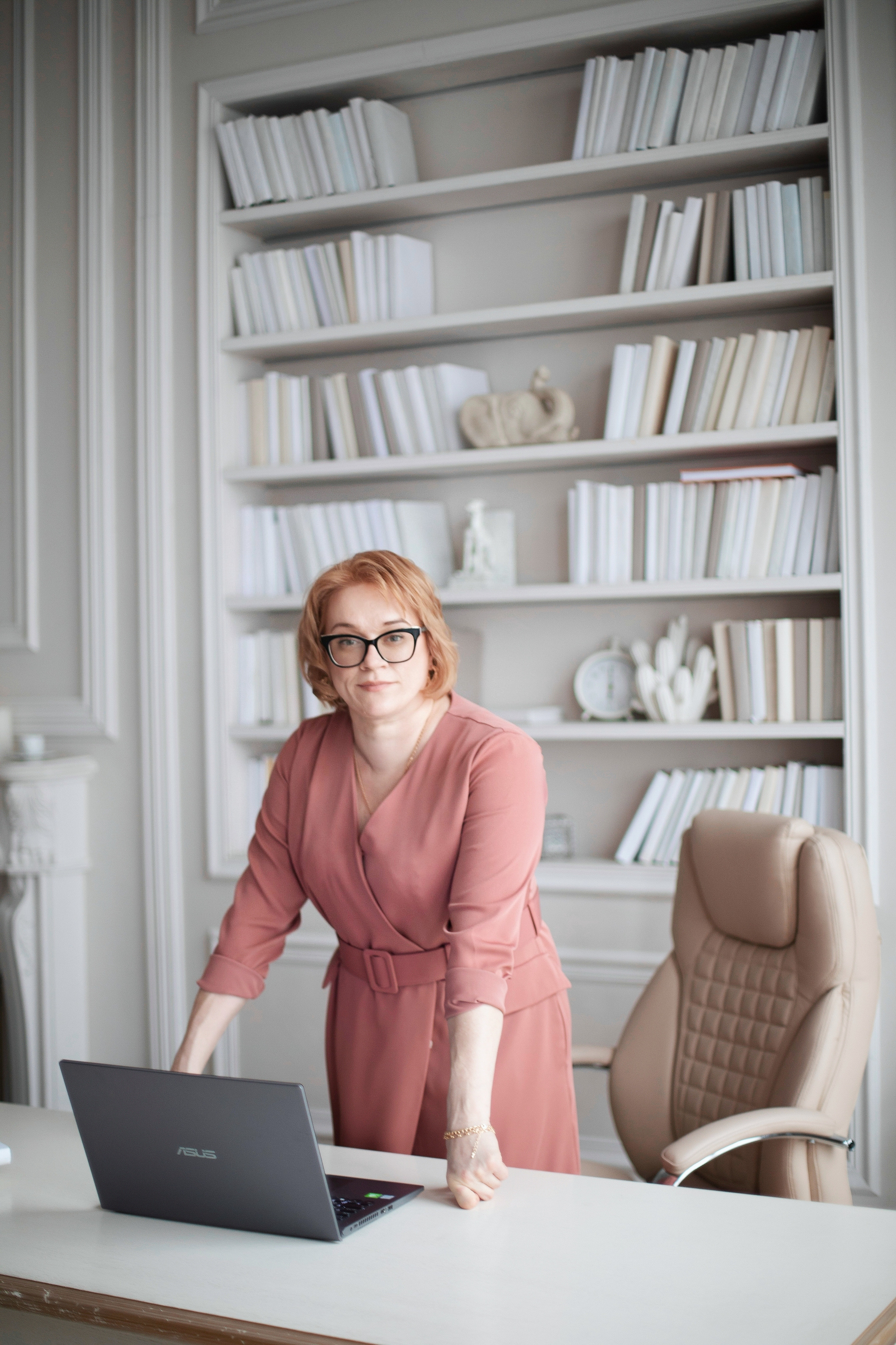 Эксперт в театре. Контент фотограф в Москве Екатерина Михно