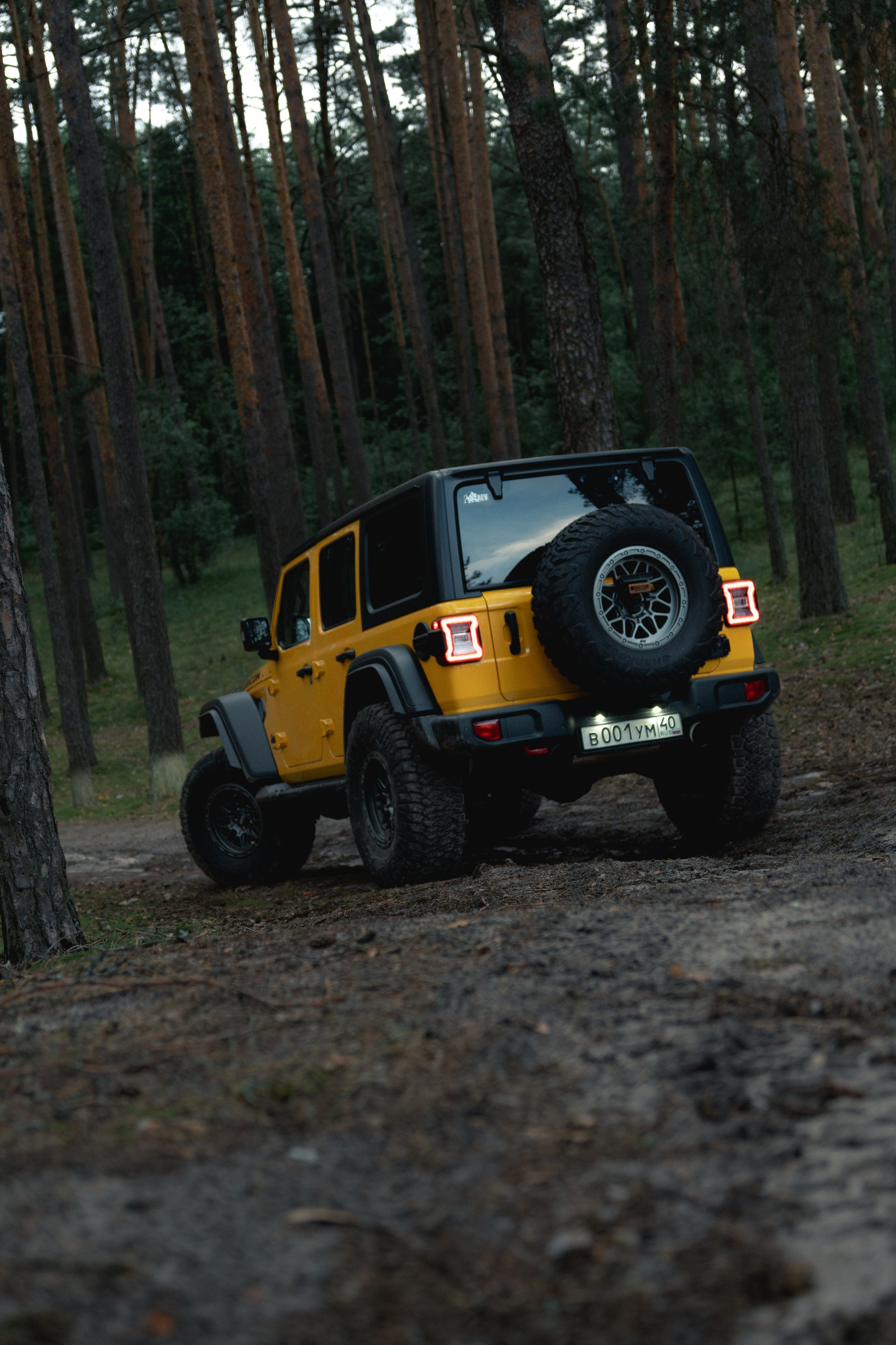 Фотографии Jeep Wrangler Rubicon