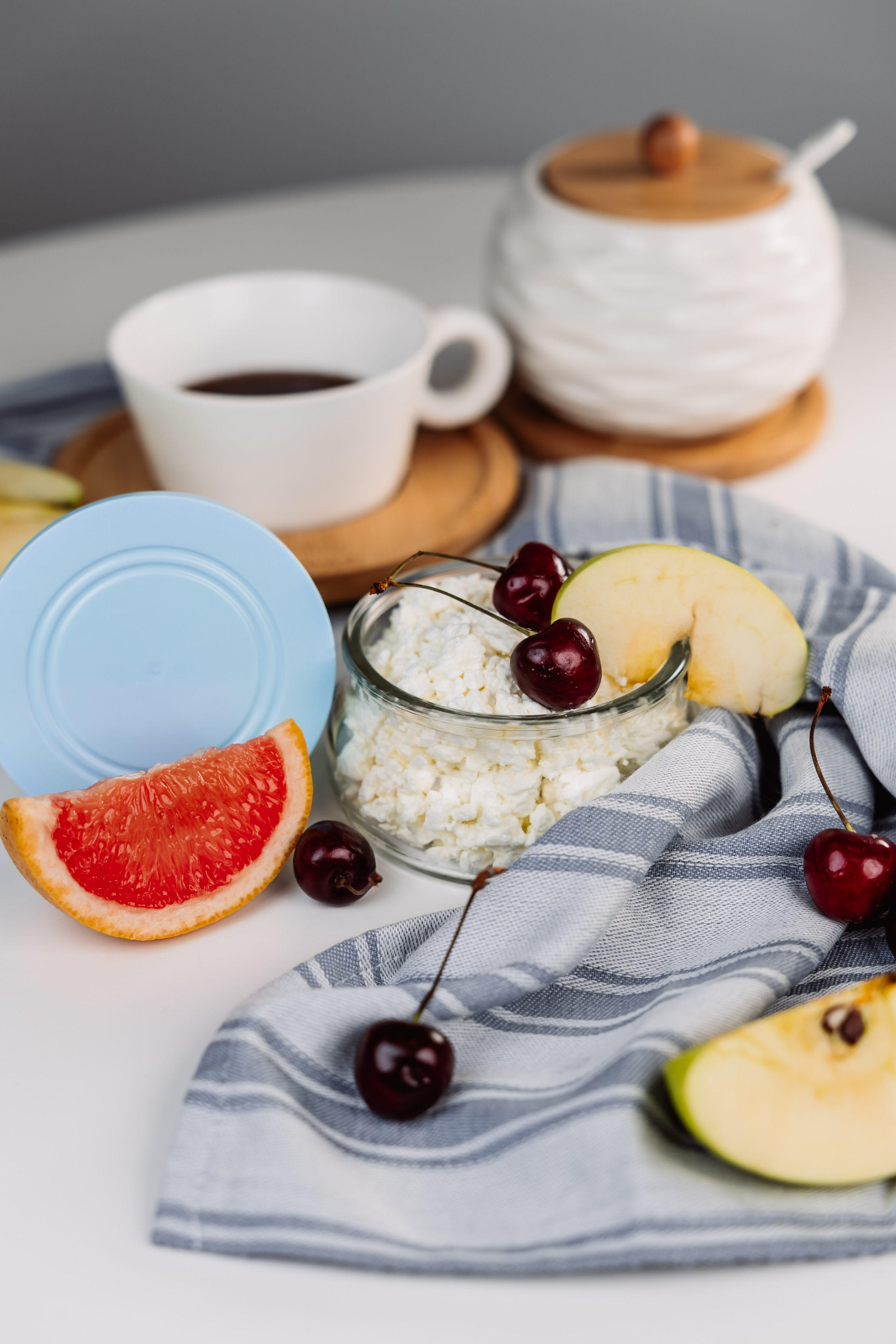 КРЫШКИ ДЛЯ КОЛОМЕНСКИХ ЙОГУРТОВ |OZON | Wildberries. ФОТОГРАФ ИРИНА ШАМАТАВА