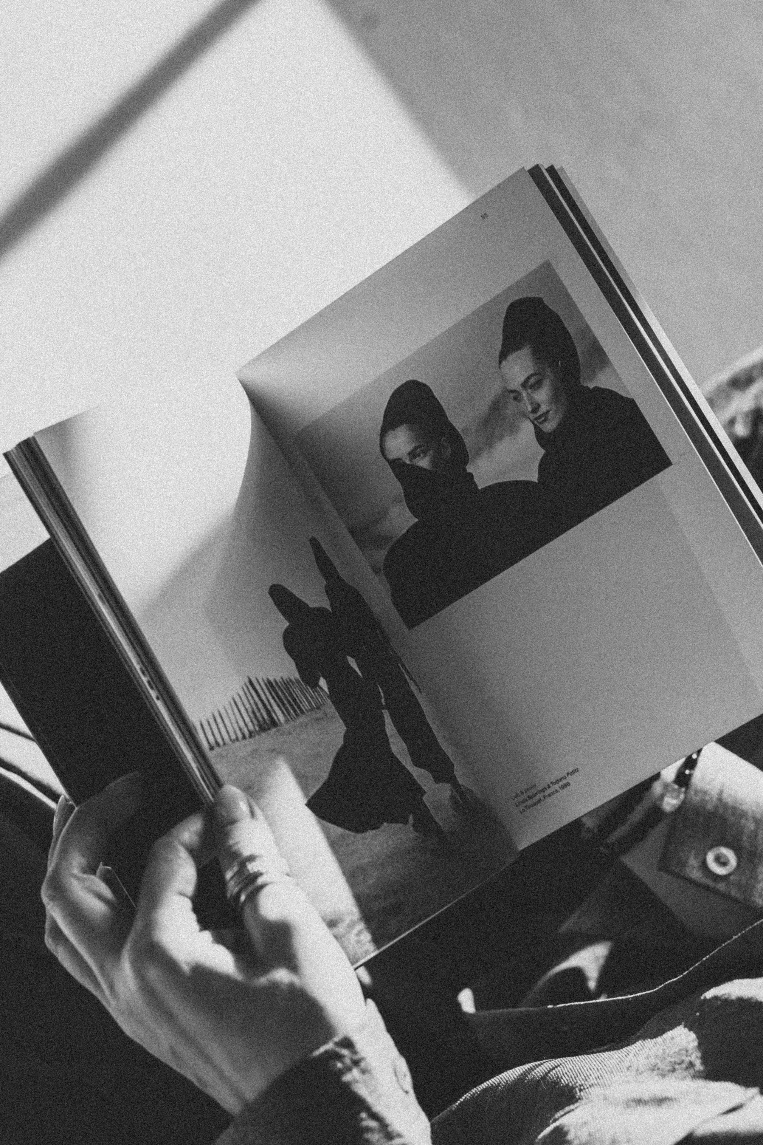 Контакты. Креативный фотограф в городе Тюмень