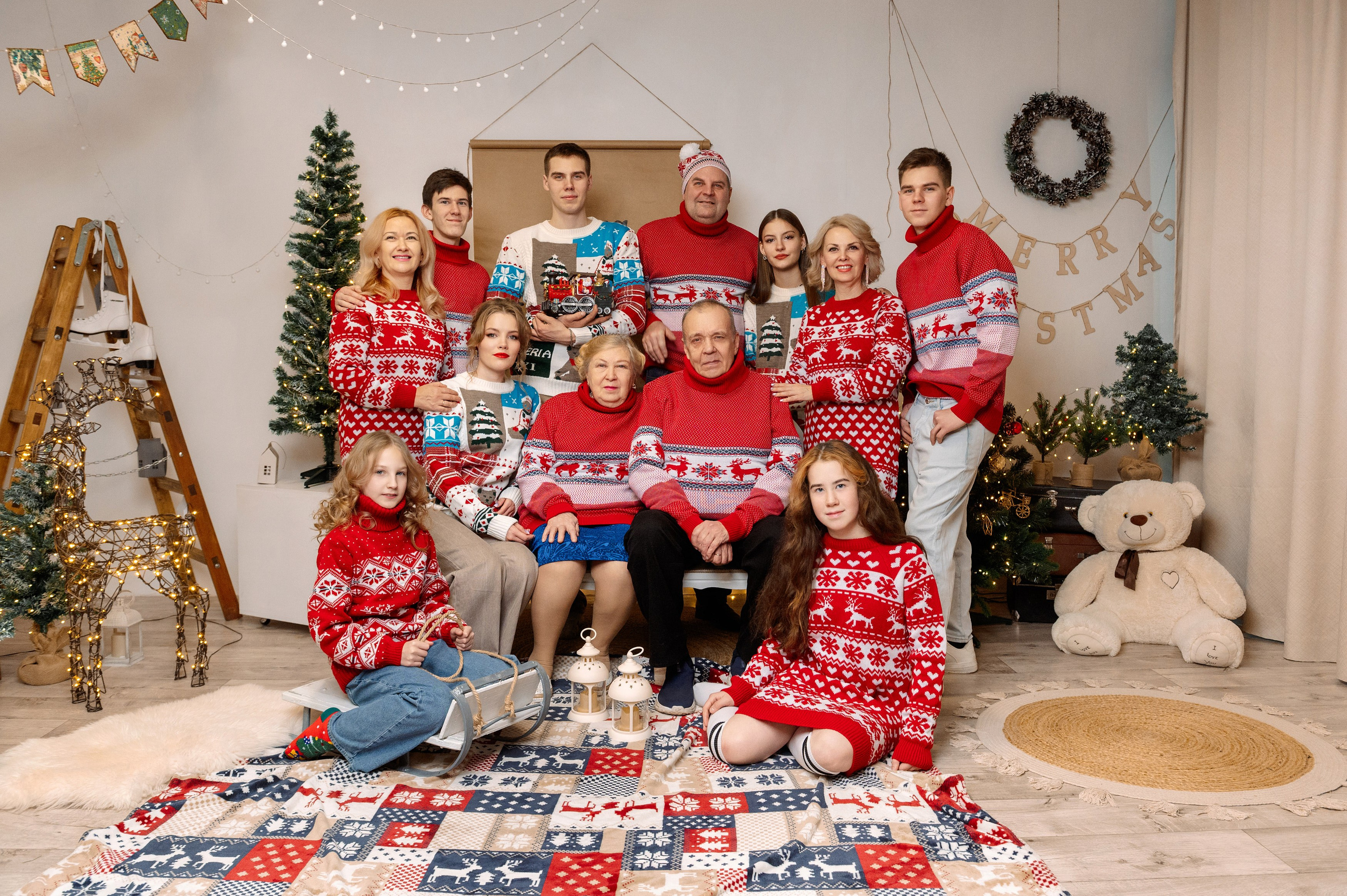 Семья Александриных и Аржанниковых 2025. Семейный, свадебный, школьный фотограф в Железногорске Целуев Андрей