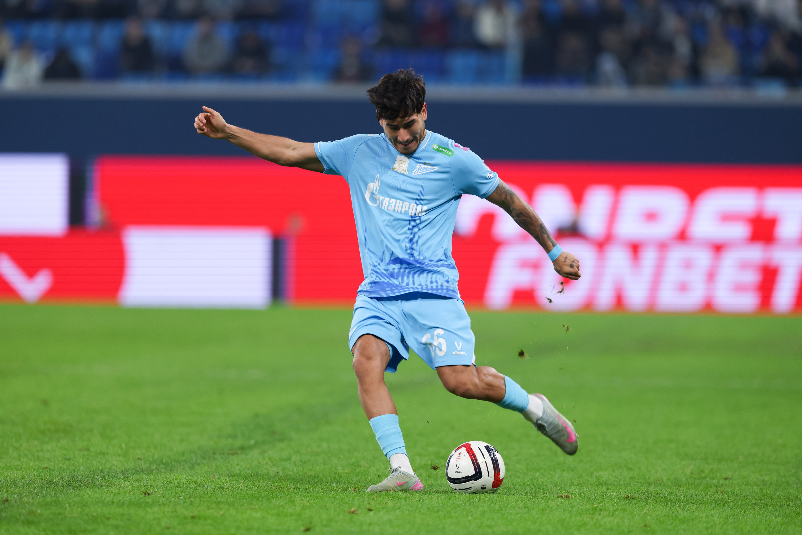 ФК «Зенит — ФК «Динамо» Москва 05.11.2025. Спортивный и репортажный фотограф Антон Тереханов