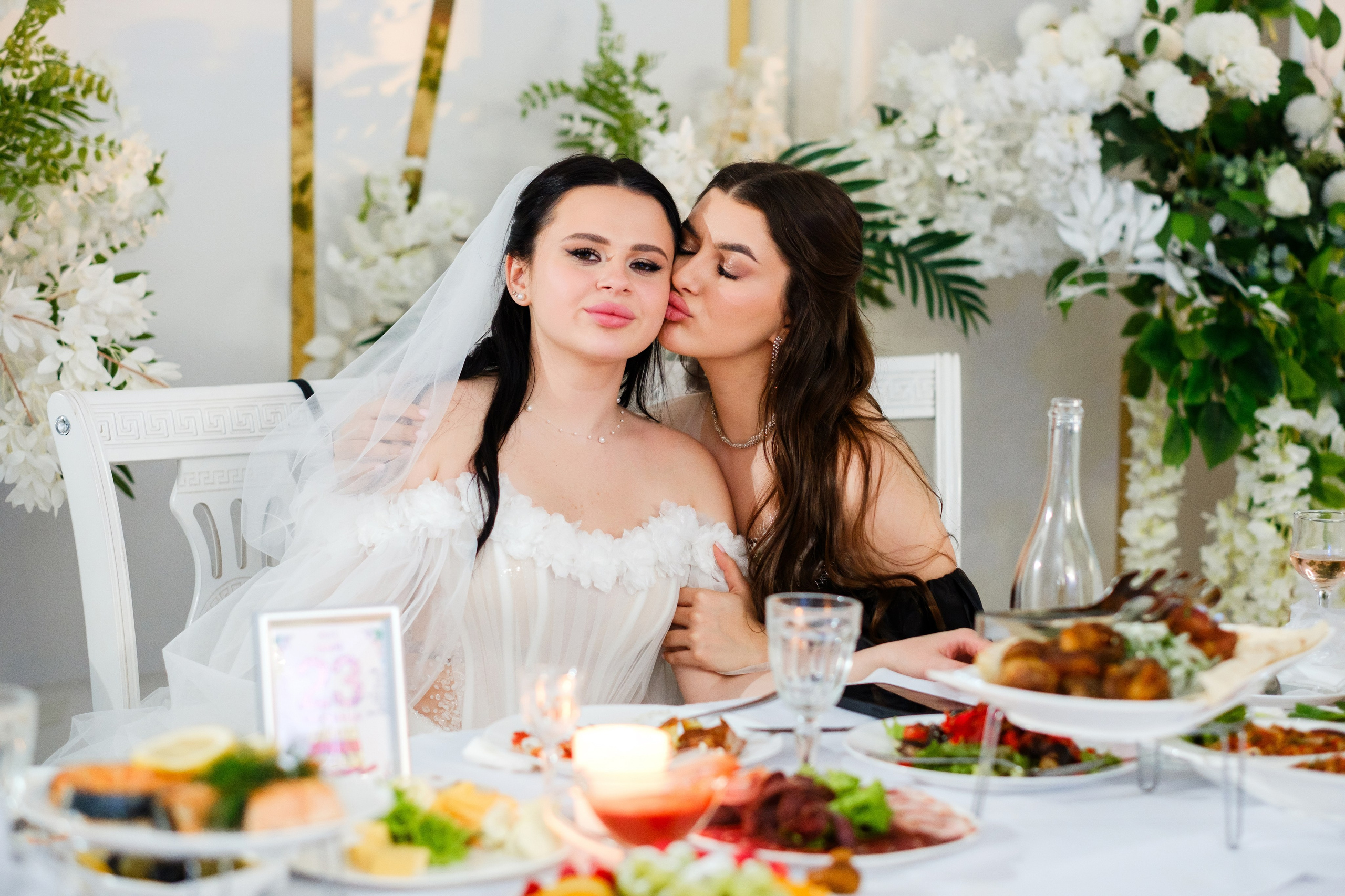 Тазабег и Диана. Свадебный фотограф | репортаж | праздники | крещение