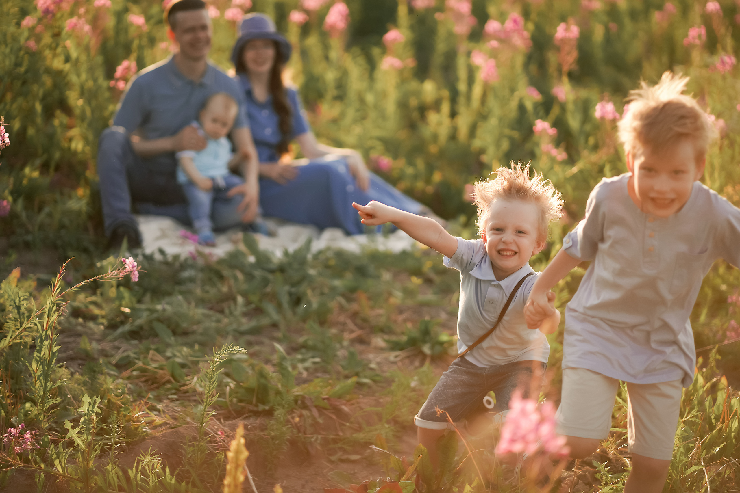 В поле Иван-чая. Фотограф Татьяна Митрофанова