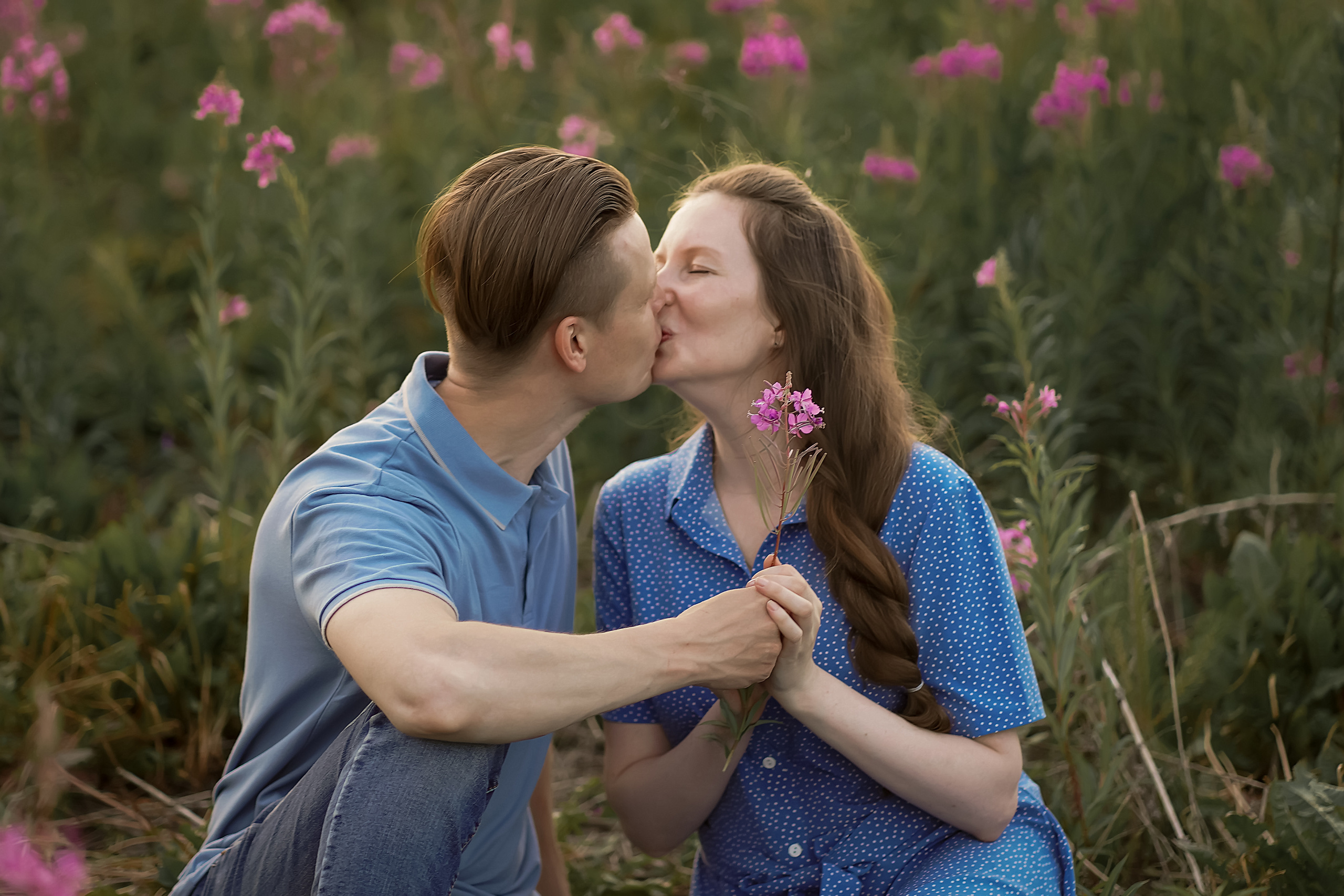 В поле Иван-чая. Фотограф Татьяна Митрофанова