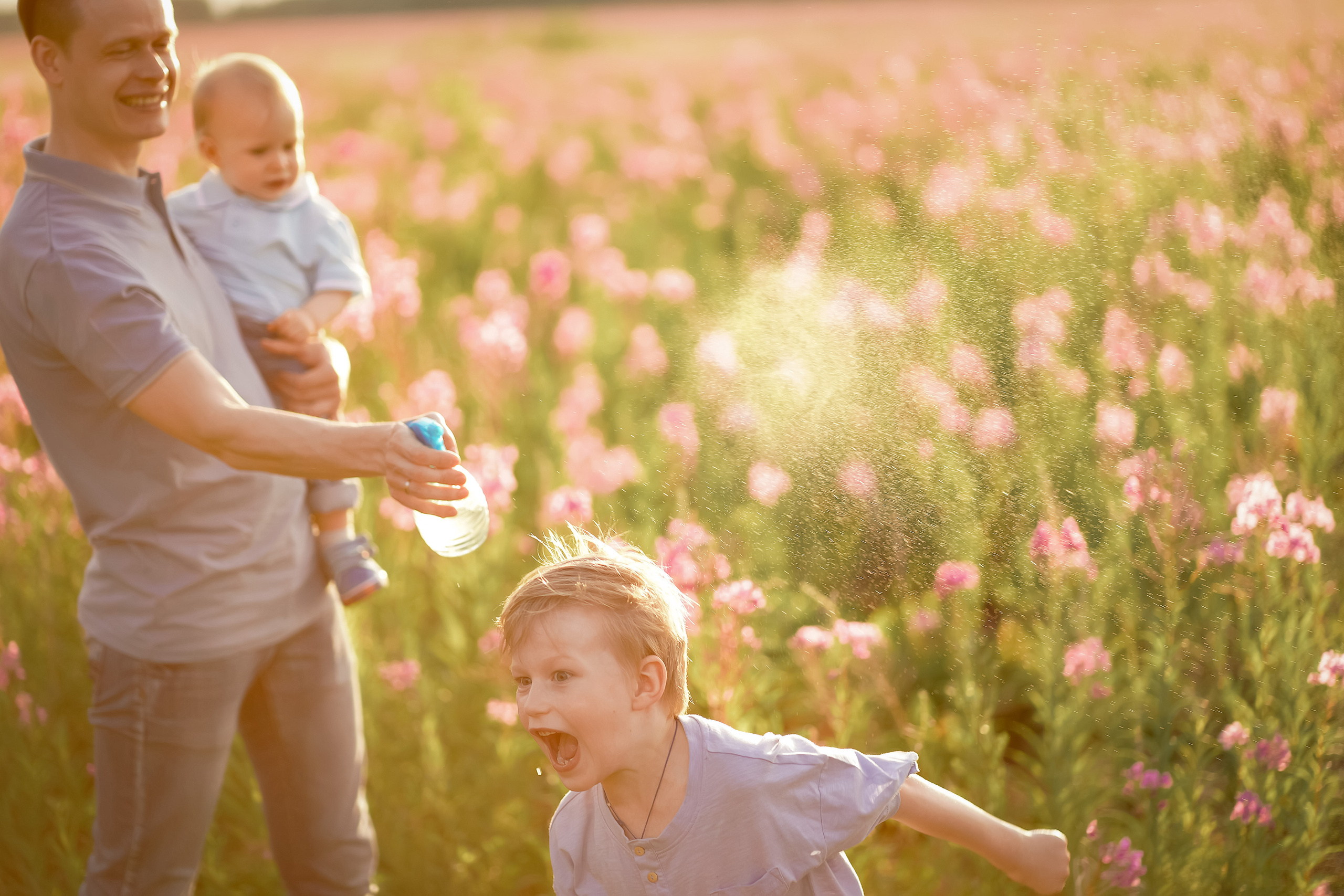 В поле Иван-чая. Фотограф Татьяна Митрофанова