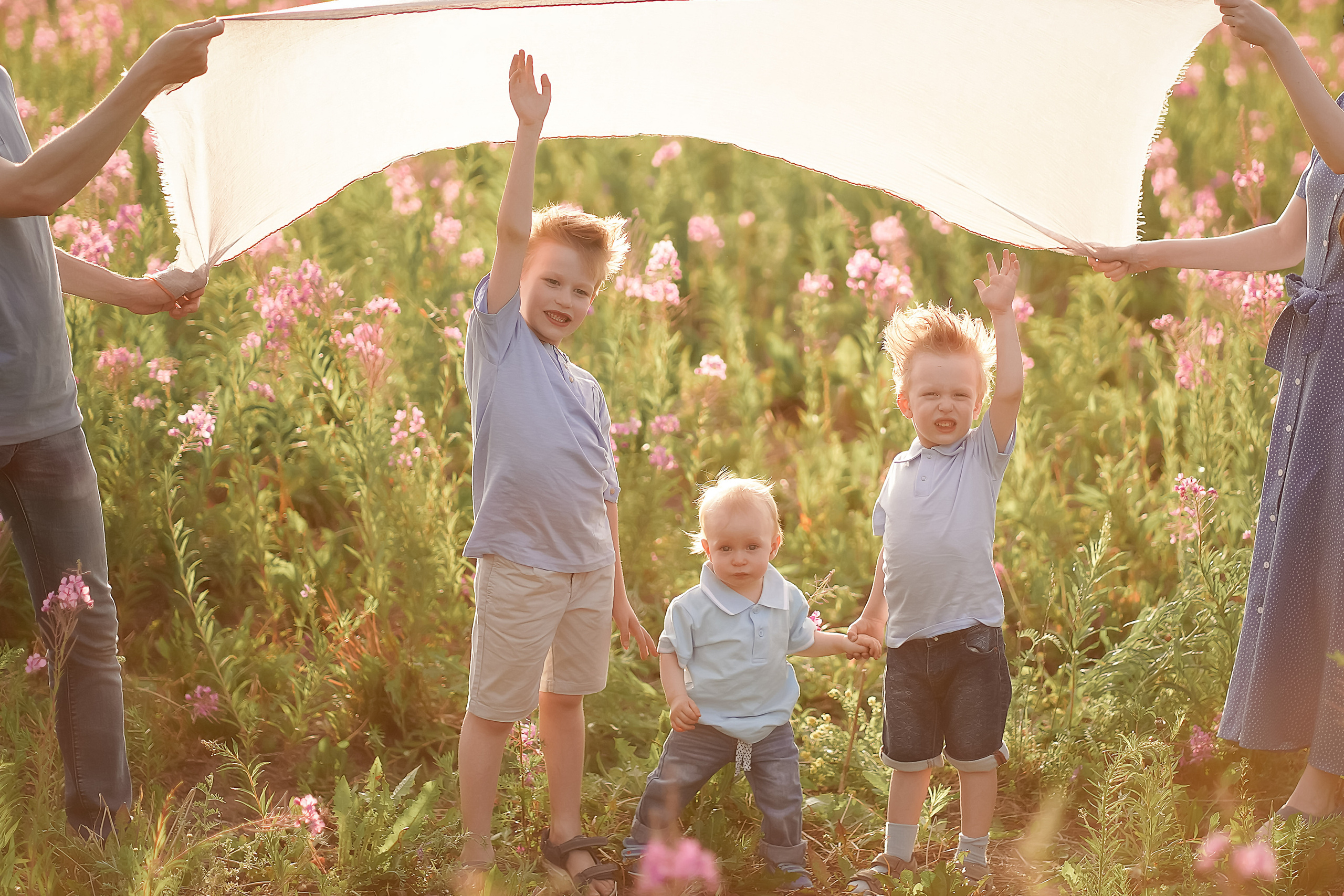 В поле Иван-чая. Фотограф Татьяна Митрофанова