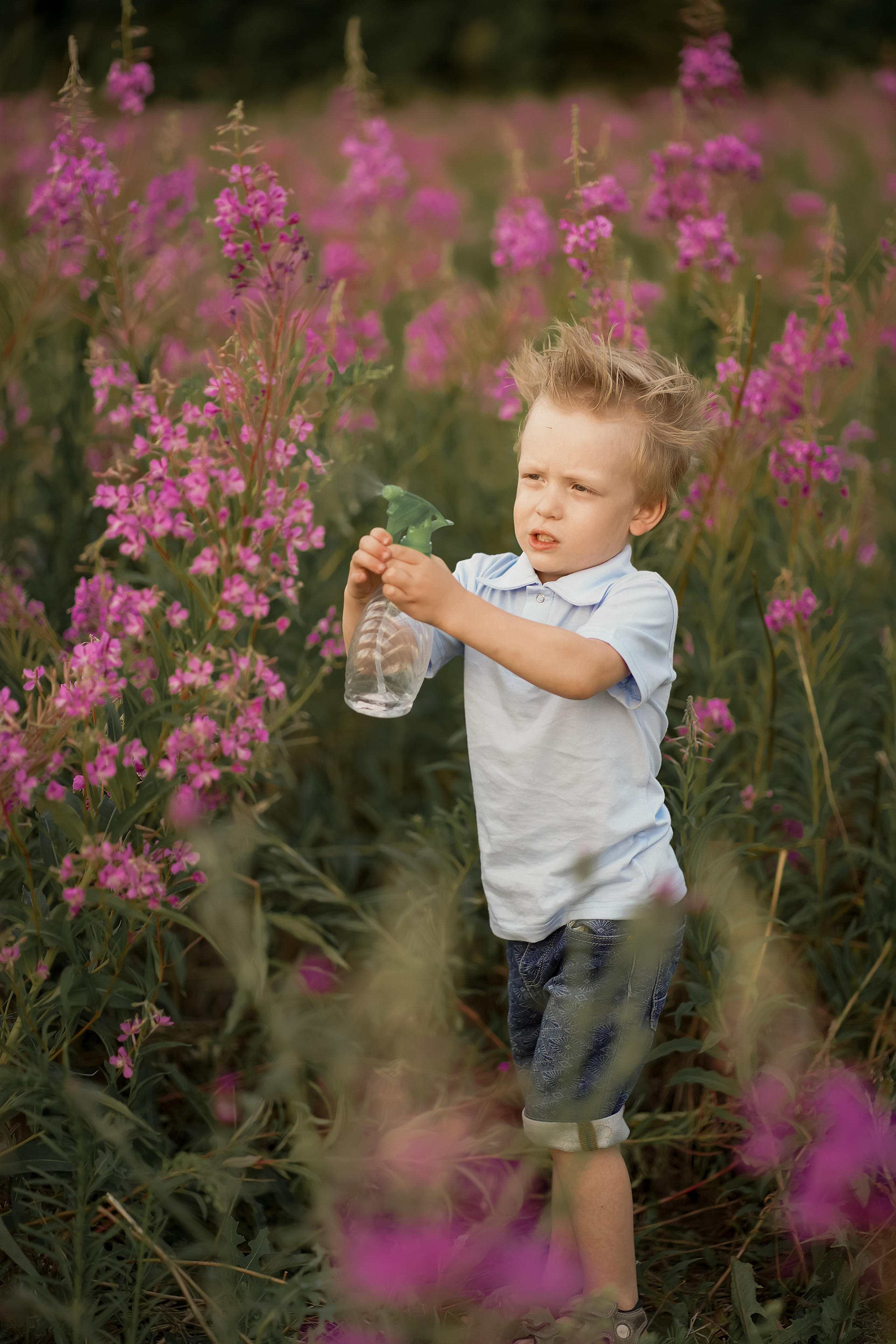 В поле Иван-чая. Фотограф Татьяна Митрофанова