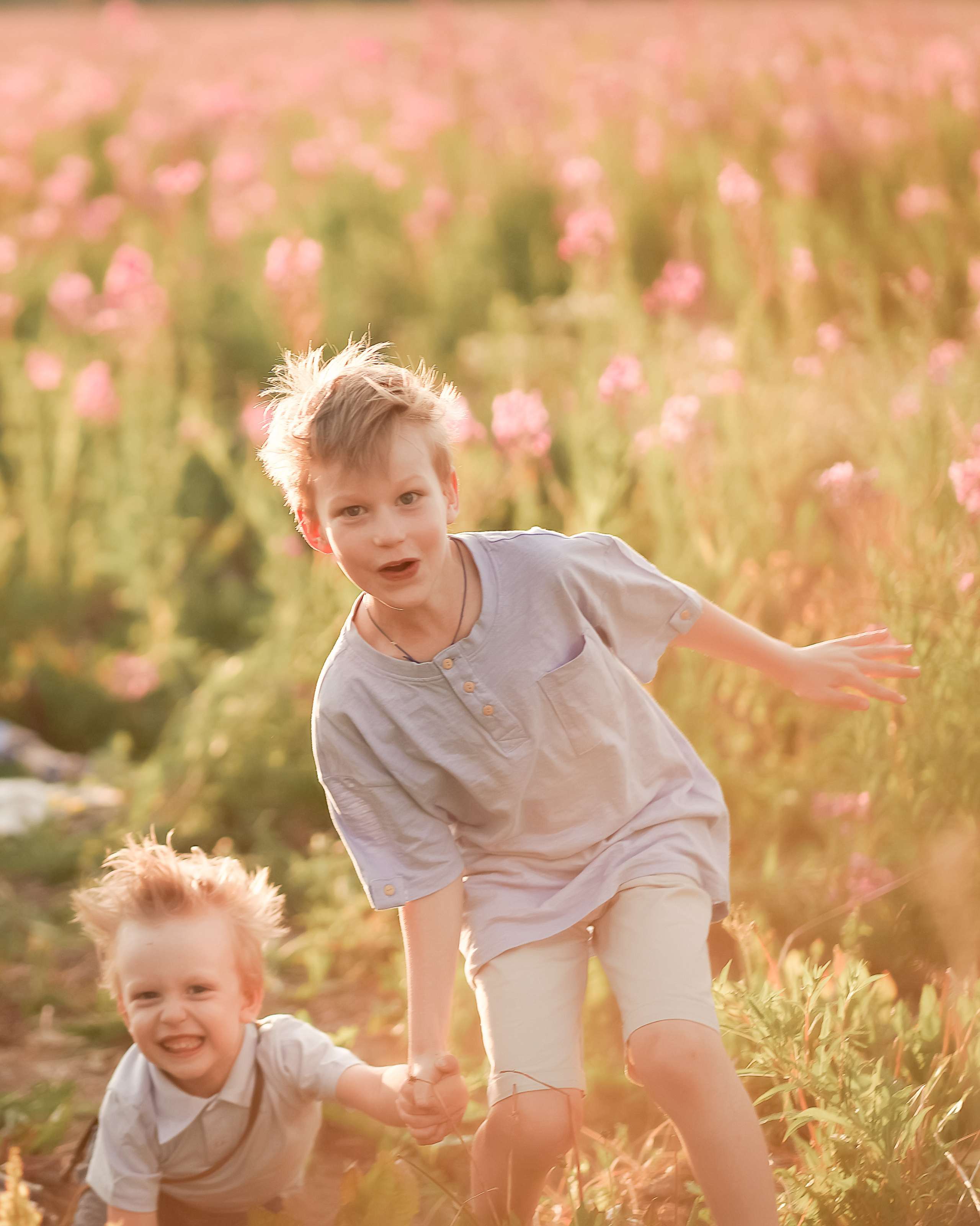 В поле Иван-чая. Фотограф Татьяна Митрофанова