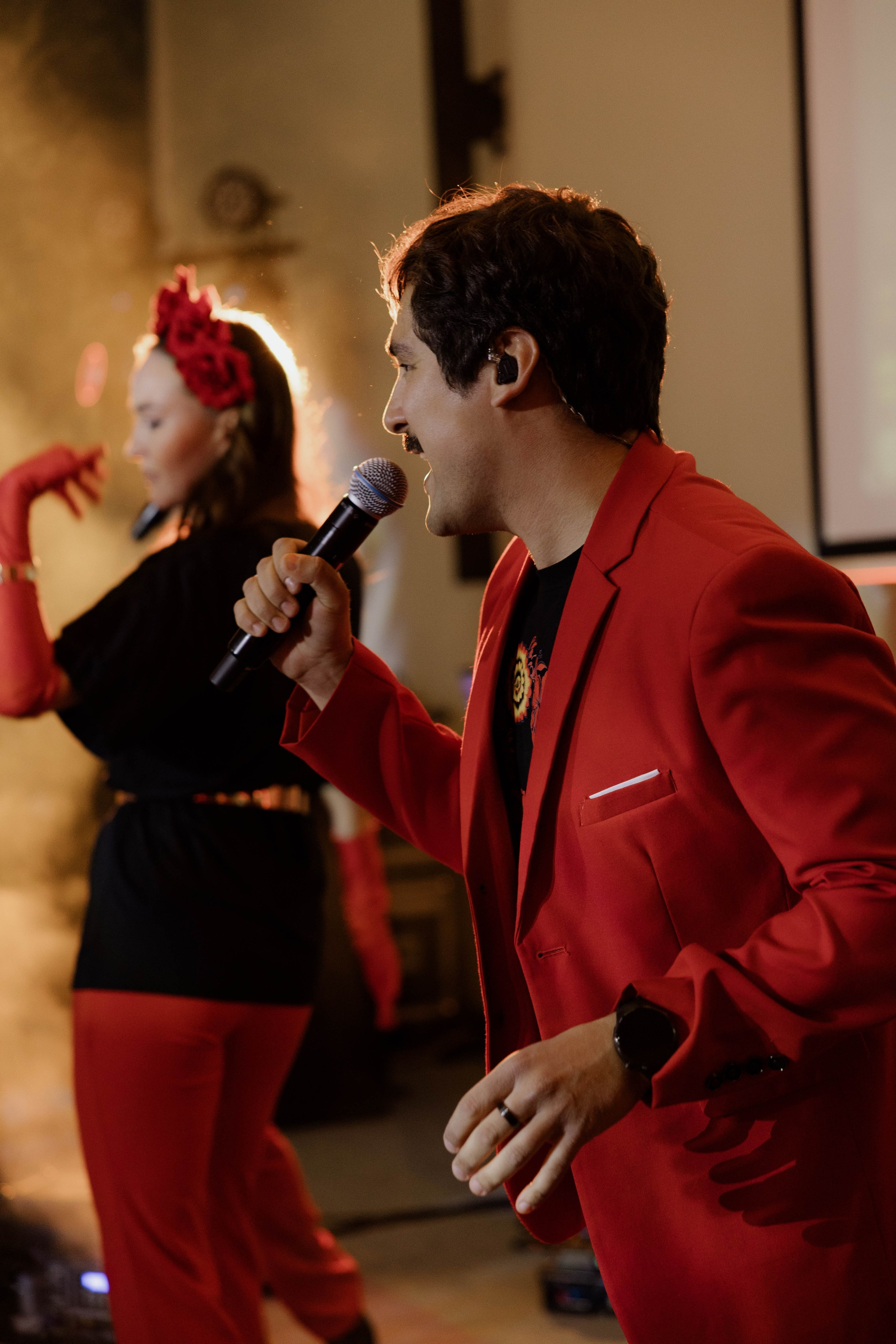 Конференция и ужи. Кормовит. Роза хутор. Фотограф Юсова Мария