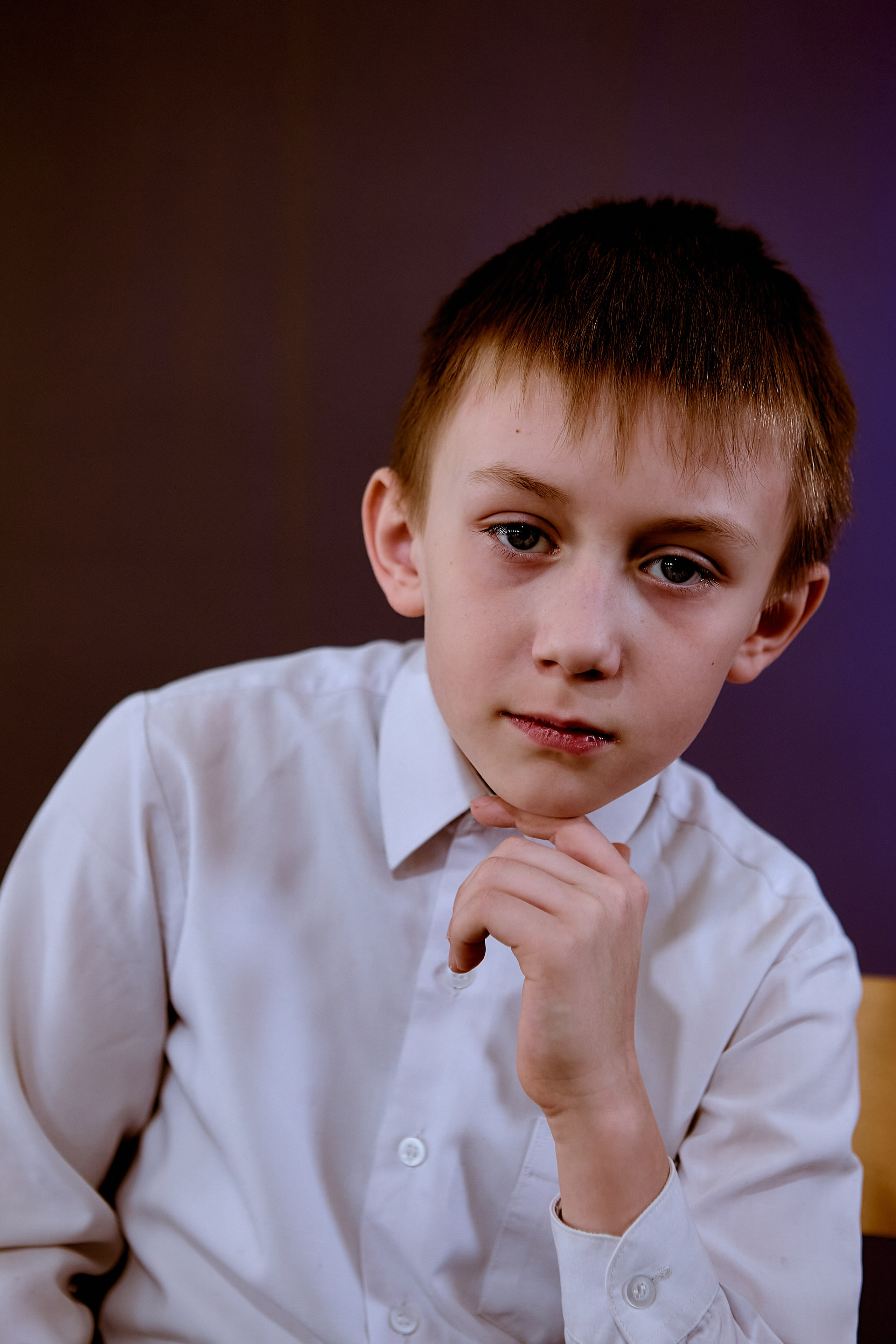 Серьезный и деловой стиль в школьной фотографии. Православный портретный и детский фотограф Николай Голованов. г. Дзержинск. Православная гимназия Преподобного Серафима Саровского.