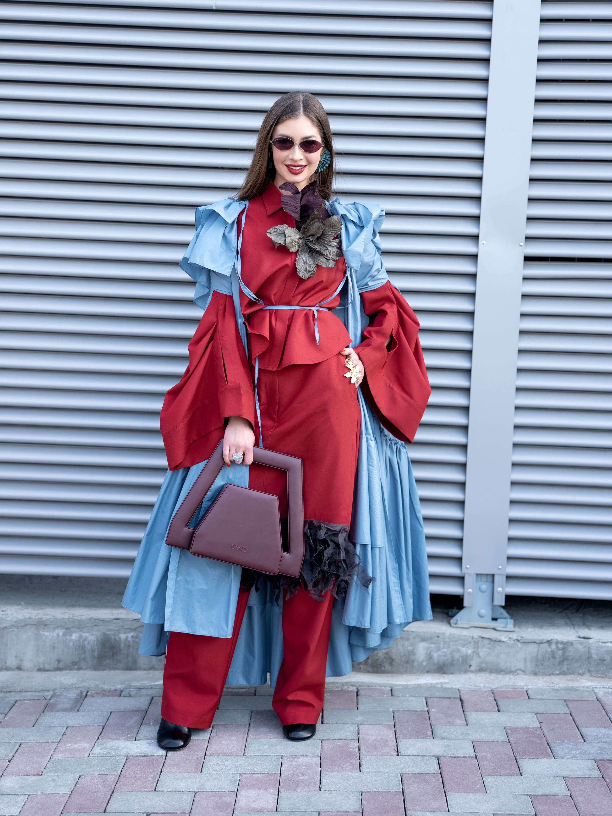 Visa Fashion Week Almaty Pre-Fall 2026 April StreetStyle Day 1. Сайт Алматинского НЮ АРТ, будуар и фэшн фотографа Дениса Карпенко