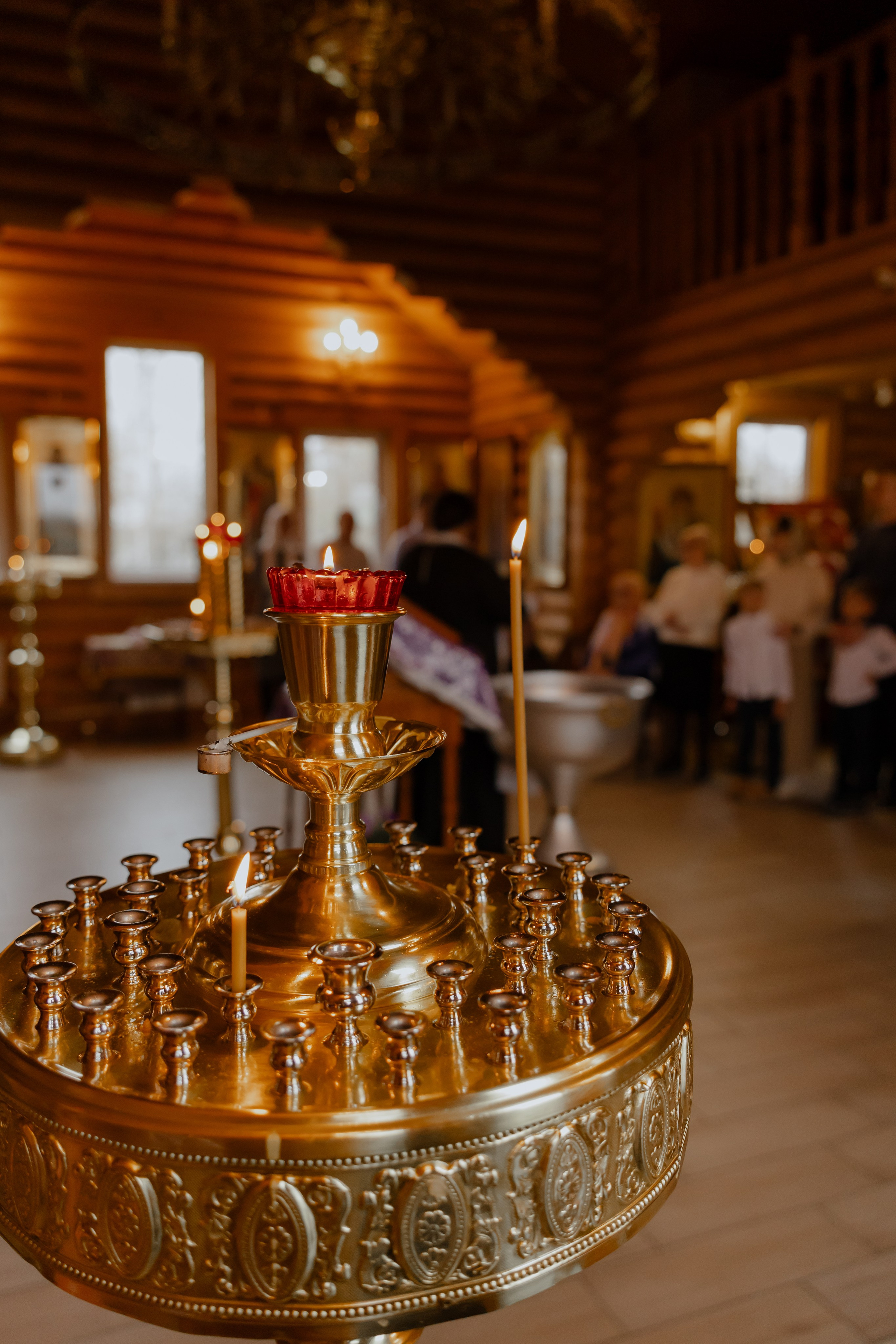 Крещение в храме Георгия Победоносца. Фотограф в Новосибирске Екатерина Васильева