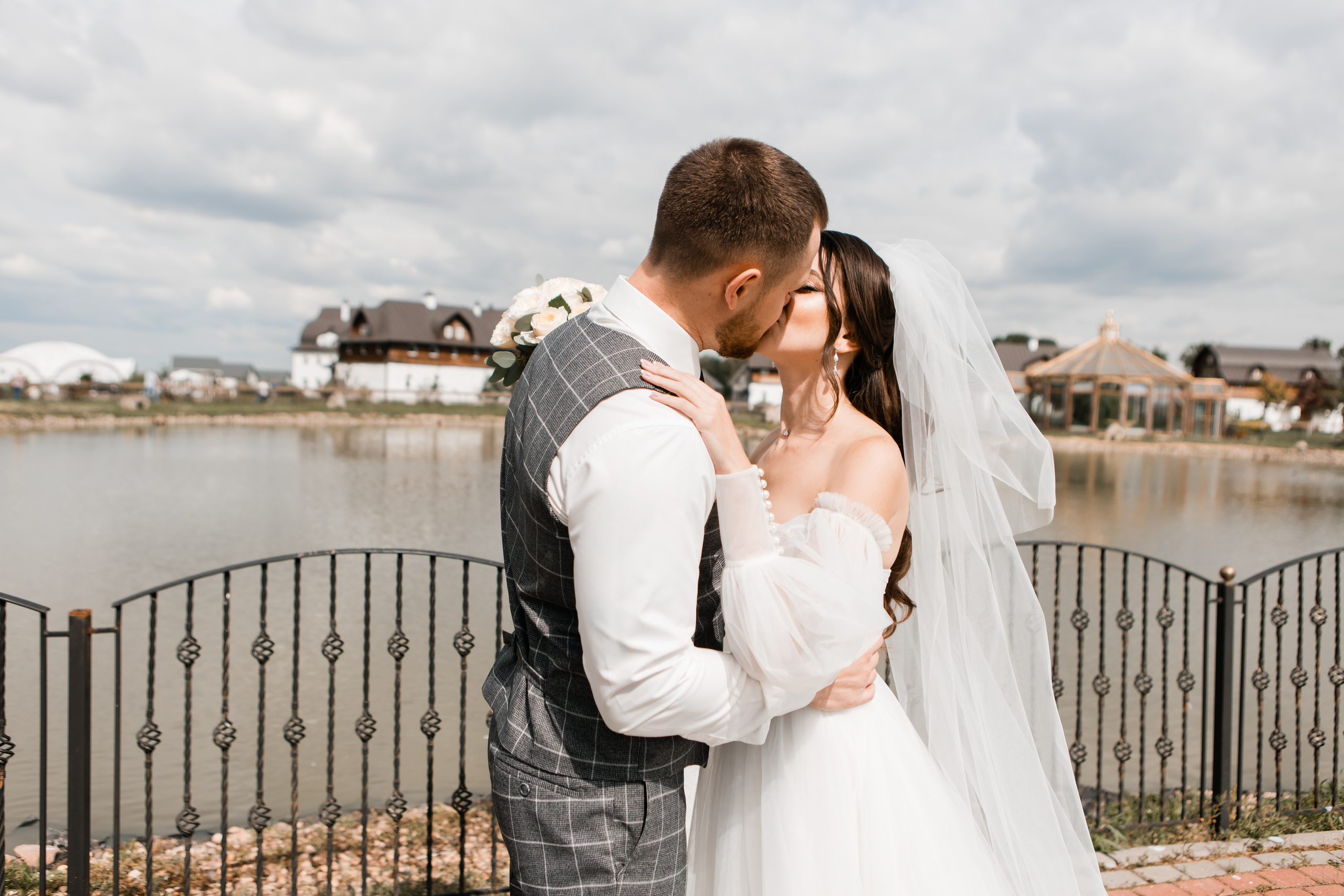 Сергей и Татьяна. КСК «Русь». Видеосъемка свадеб. Видеооператор на свадьбу в Москве