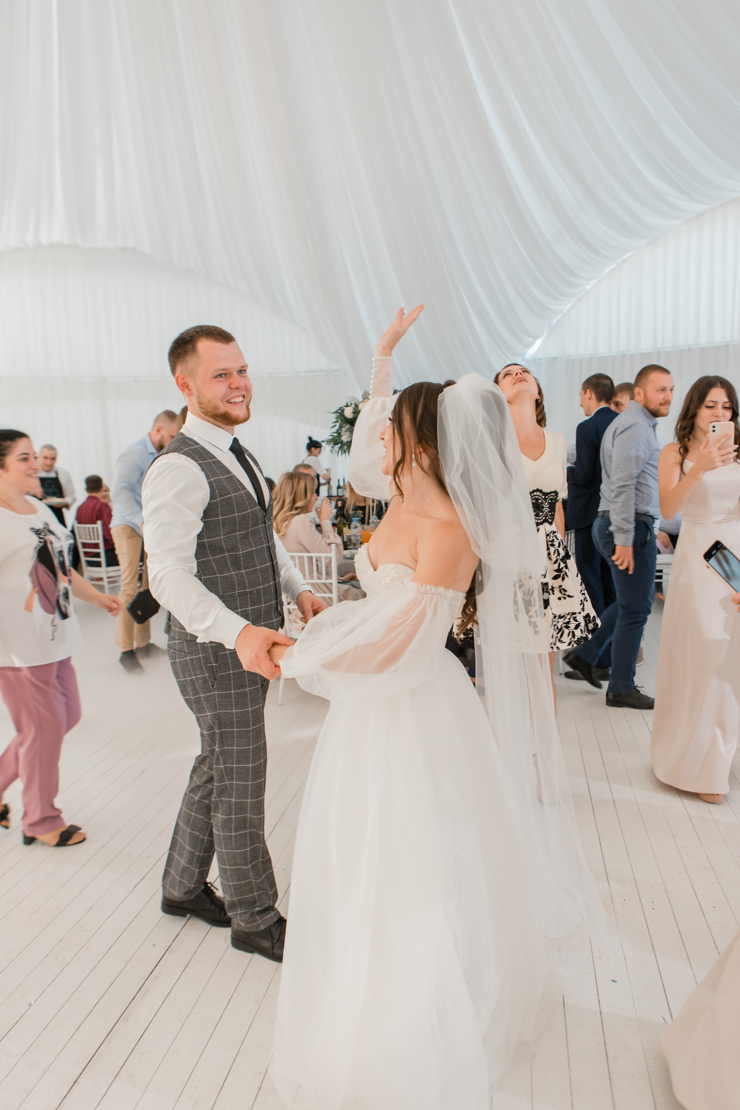 Сергей и Татьяна. КСК «Русь». Видеосъемка свадеб. Видеооператор на свадьбу в Москве