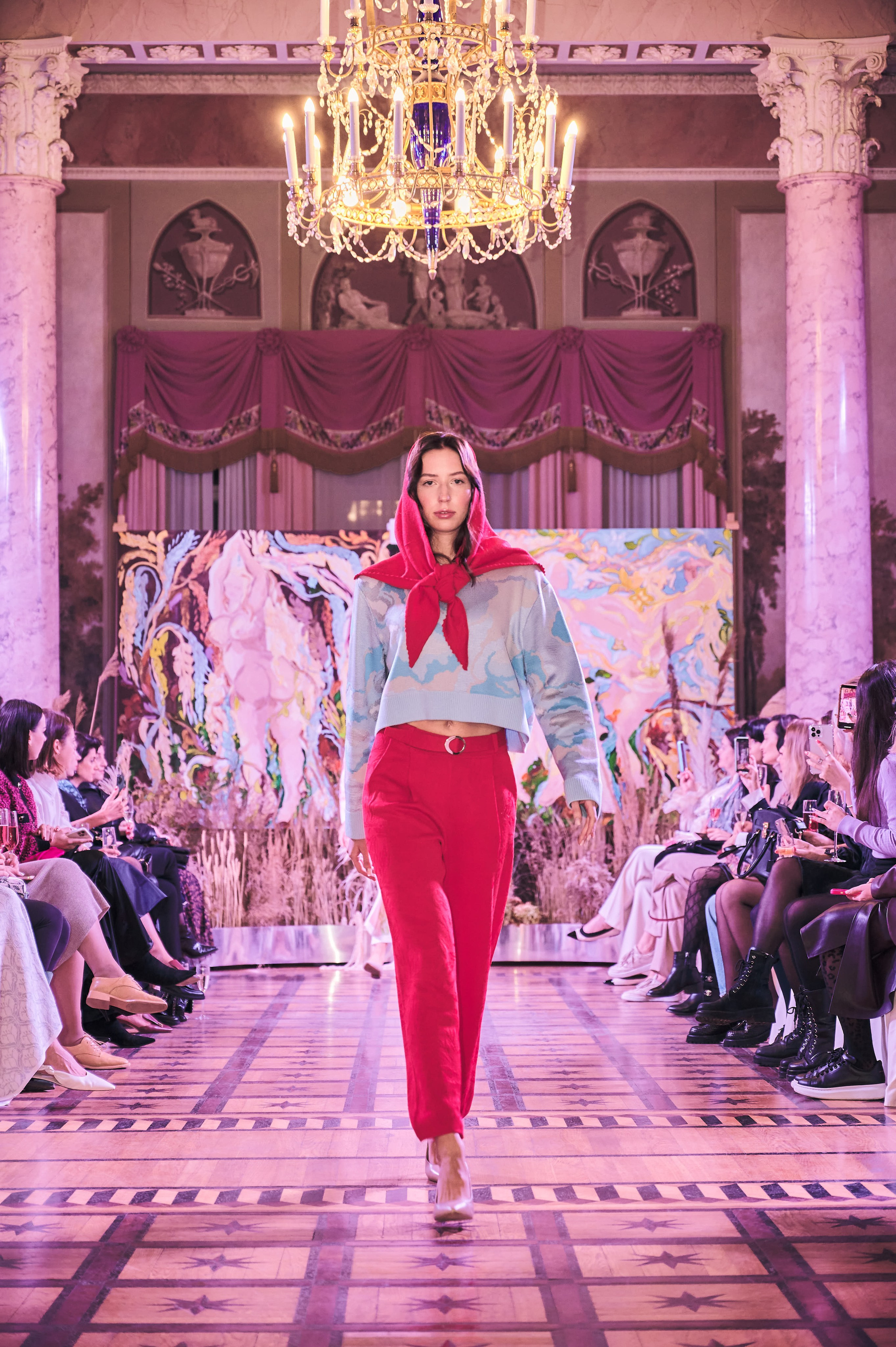 21.09.22 Люблино — Показ коллекции платьев. Никита Хохловский фото и видео продакшн