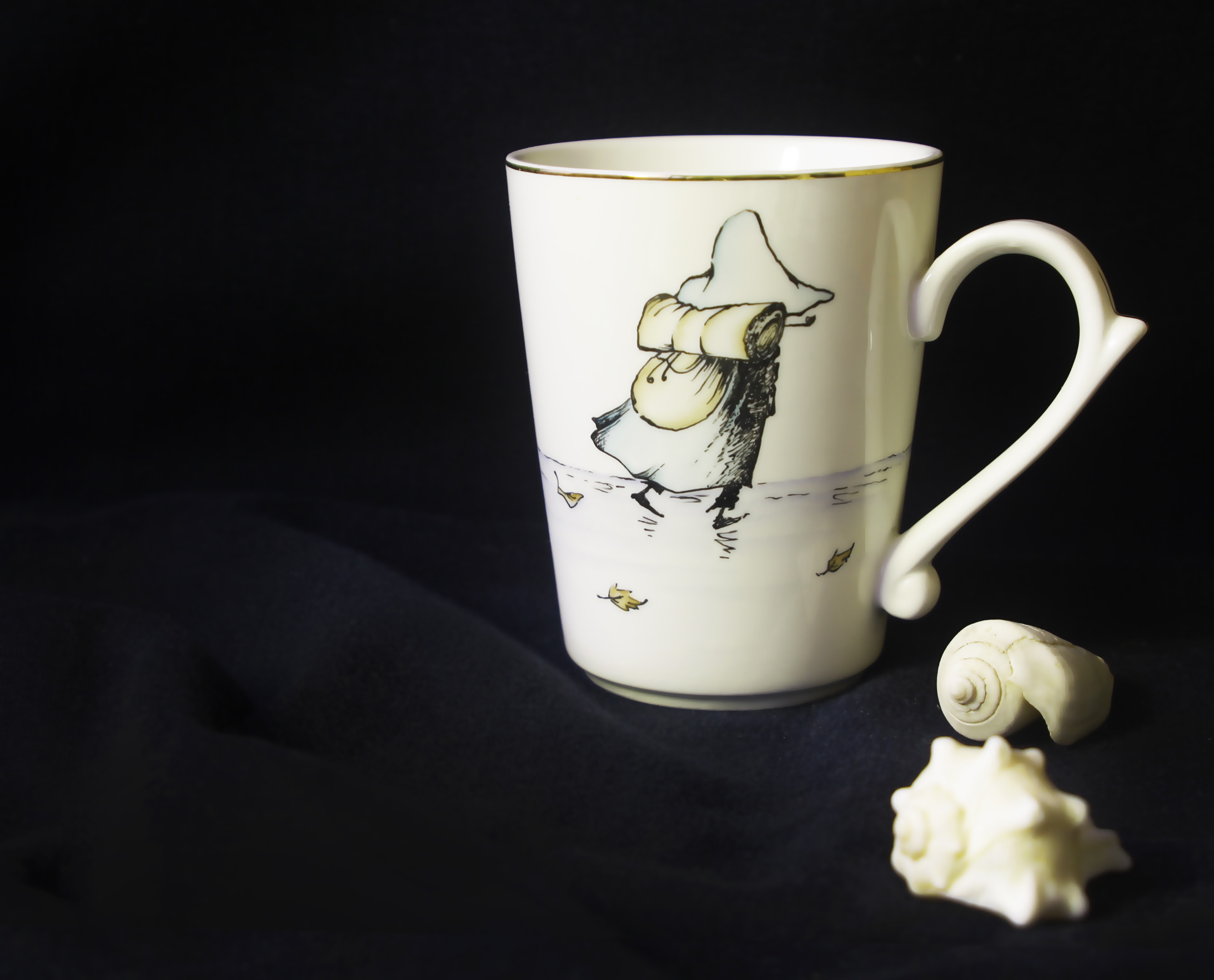 Бокал Снусмумрик. Муми-Тролли. Роспись фарфора в Санкт-Петербурге