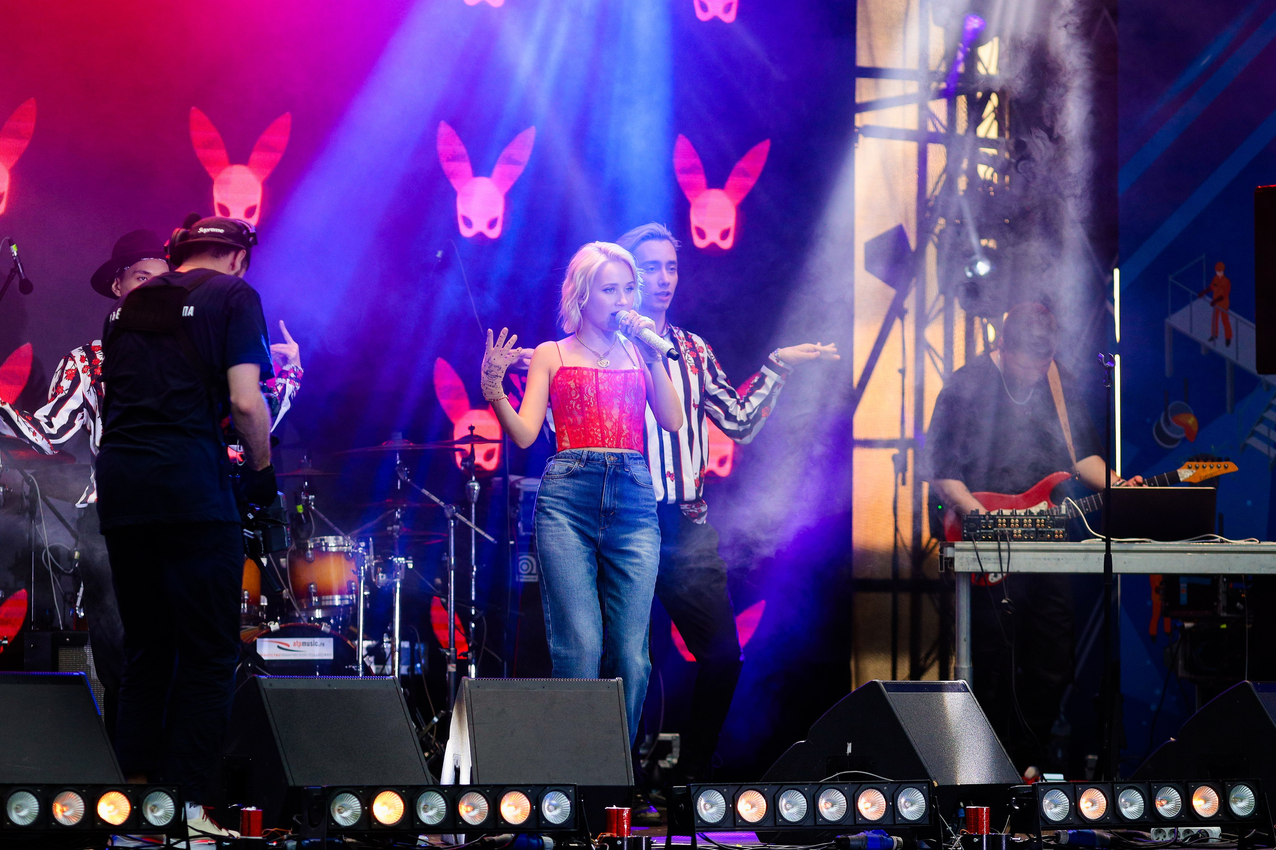 Backstage Чиж и Клава Кока. Фотограф Юрий Клим | Москва