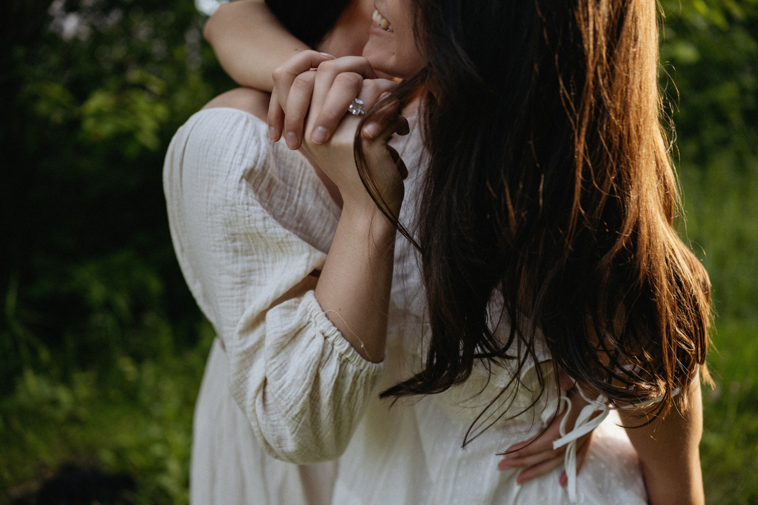 Окунуться в детство 🤍 Прогулка с сестрой. Вера Пьянцева фотограф в Санкт-Петербурге | индивидуальная, семейная и парная (love-story) съёмка