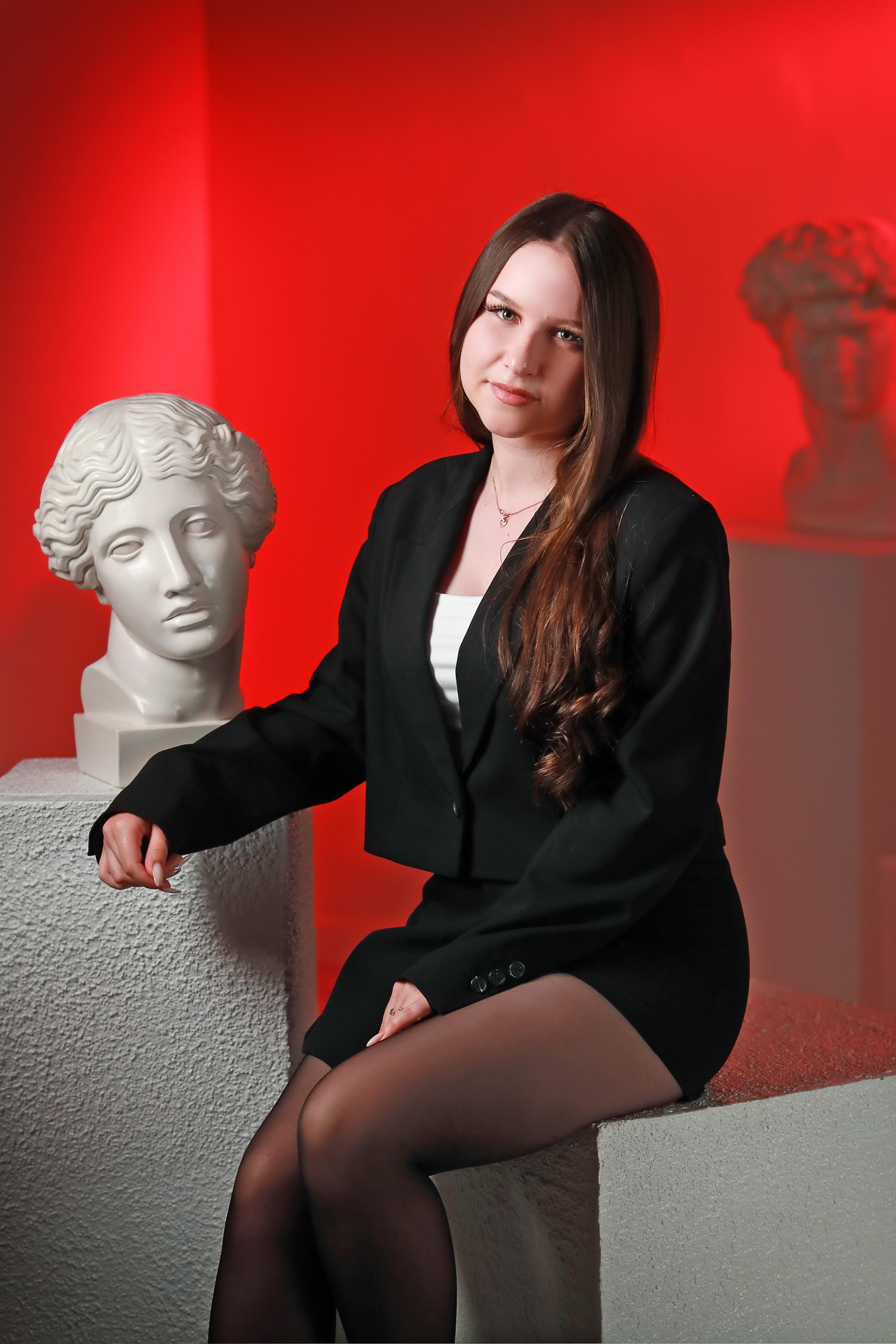 Альбомы для 9 и 11 класса. Создание стильных выпускных альбомов