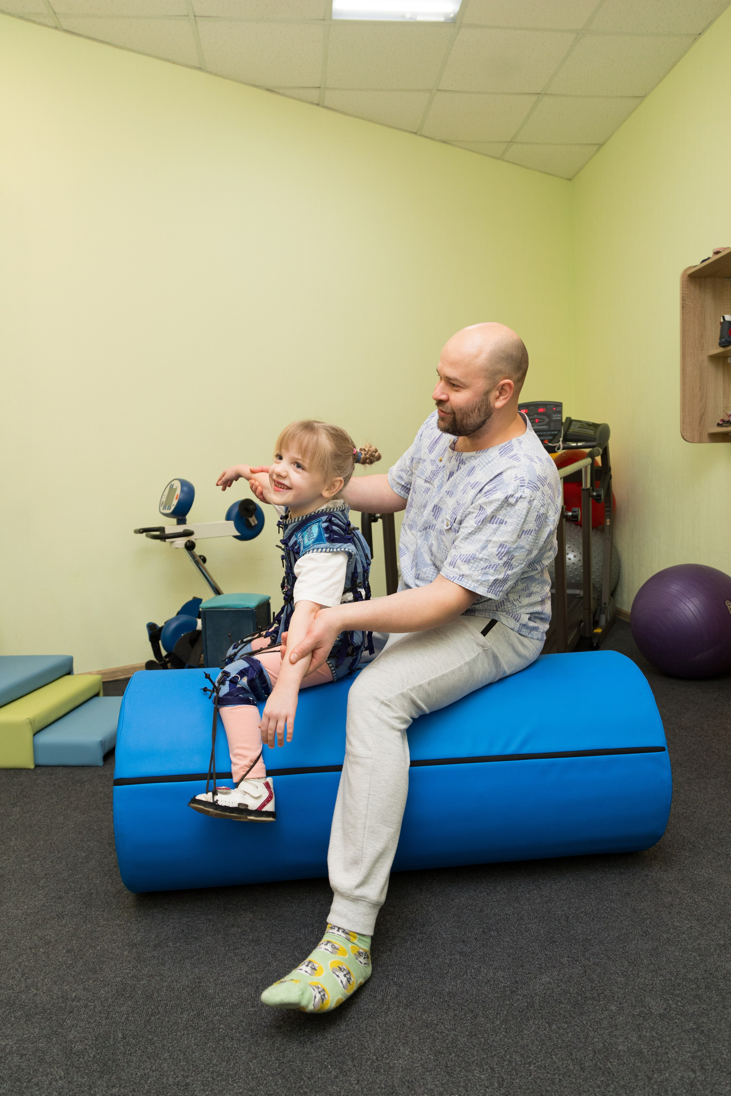 Для детского реабилитационного центра Первый шаг. Детский и контент фотограф Надя Волкова Санкт-Петербург