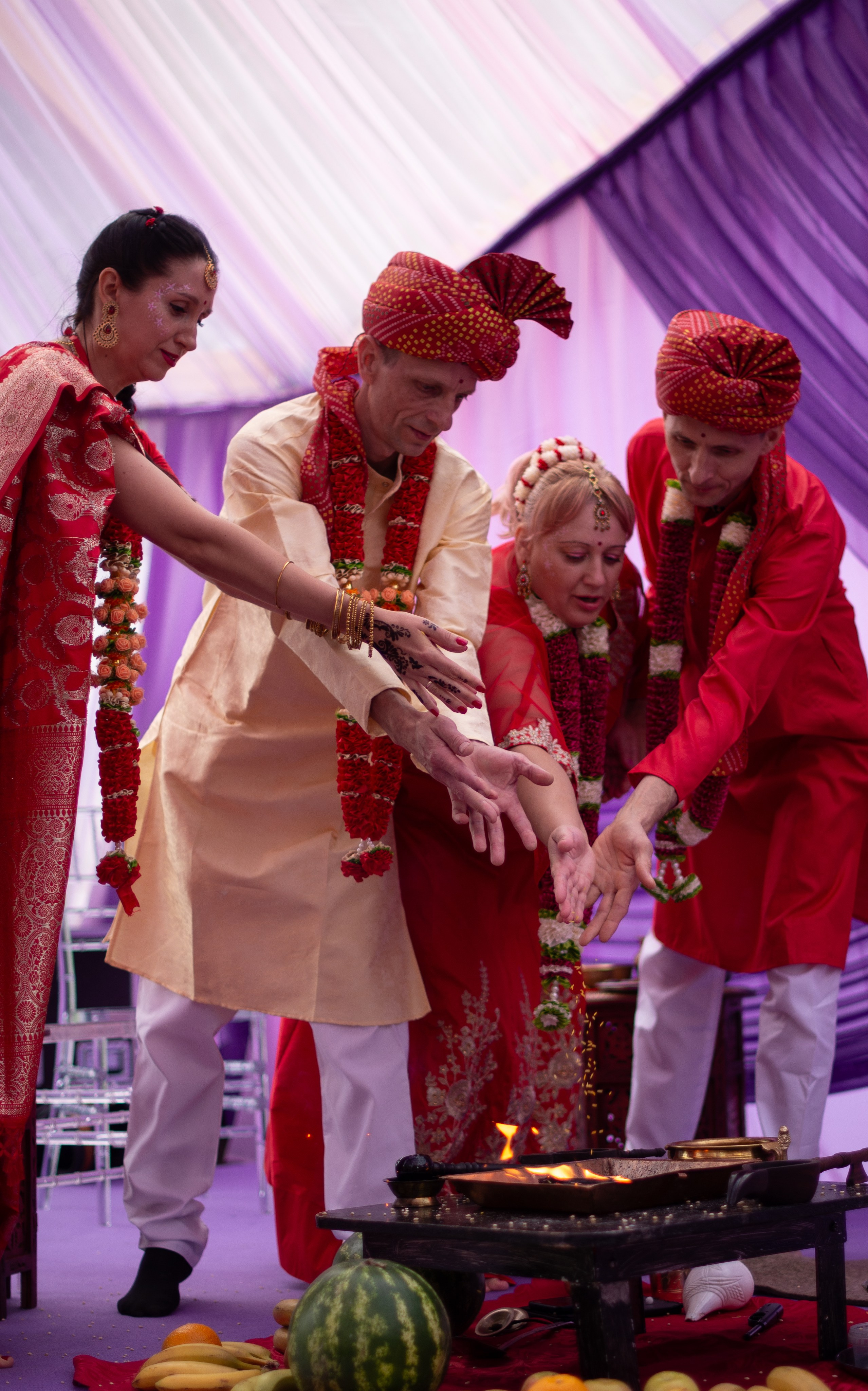 Свадьба в ведической традиции на фестивале День Индии 2025. Victoria Radjevna Репортажный Фотограф — Видеограф Москва • Санкт-Петербург