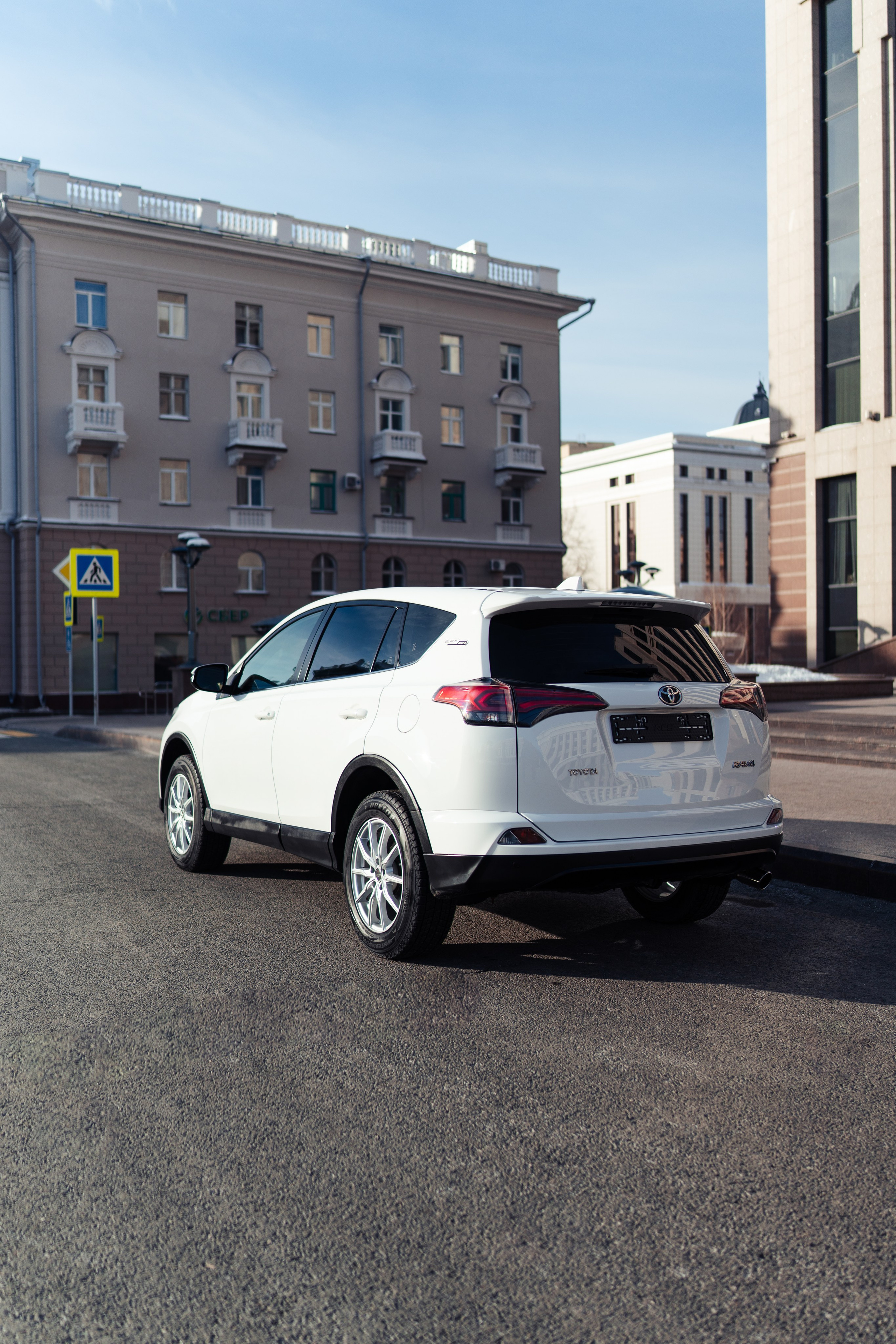 Toyota RAV4. Фотограф в СПБ Алмаз Камаев