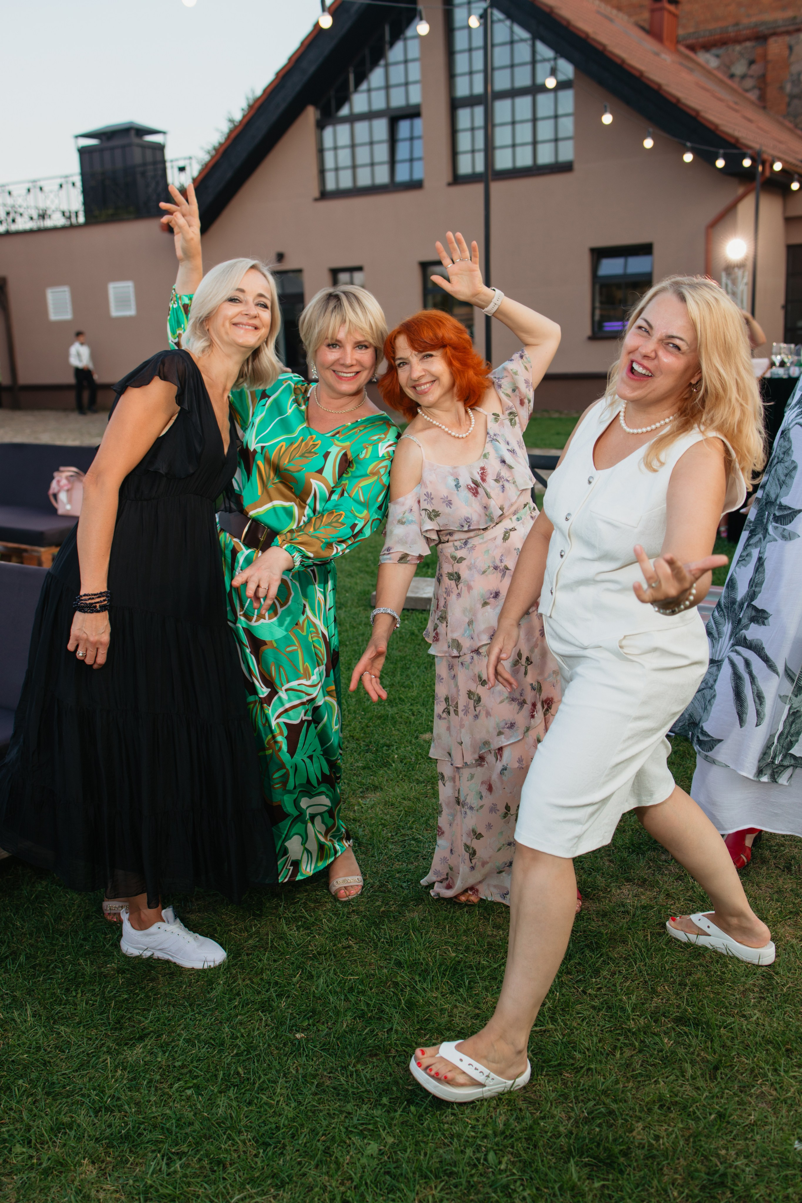 NSP 30 лет | Усадьба «Двор Стайки». Свадебный фотограф в Минске Владислав Бабич