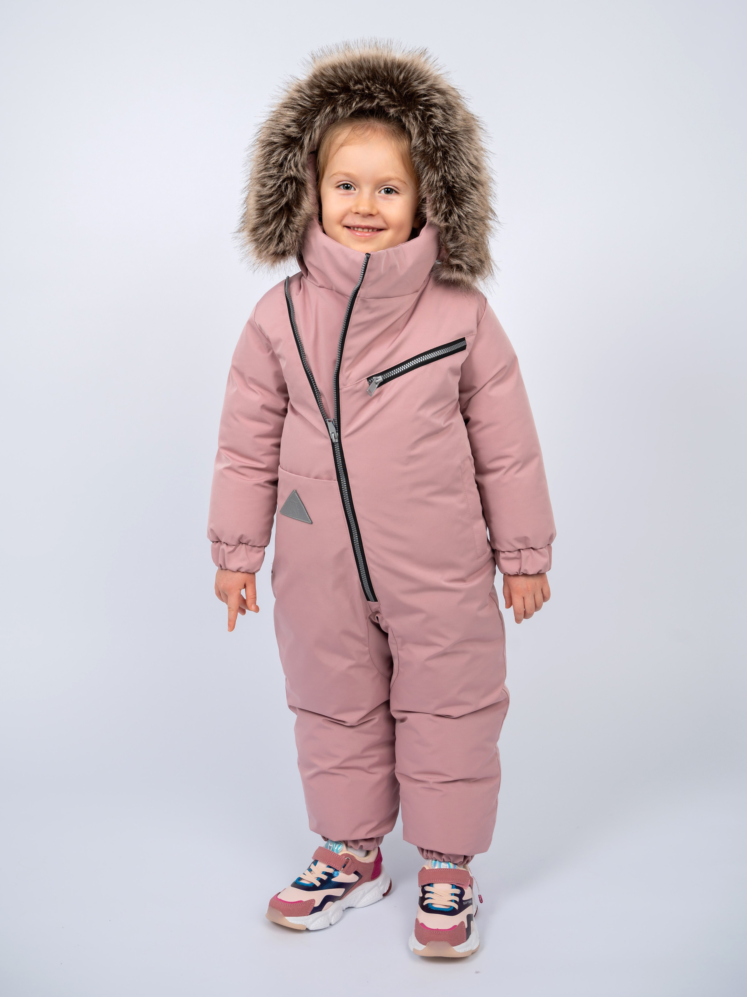 Каталог лук бук съёмка для каталога одежды, для маркетплейсов. Семейный и детский фотограф в детских садах и школах