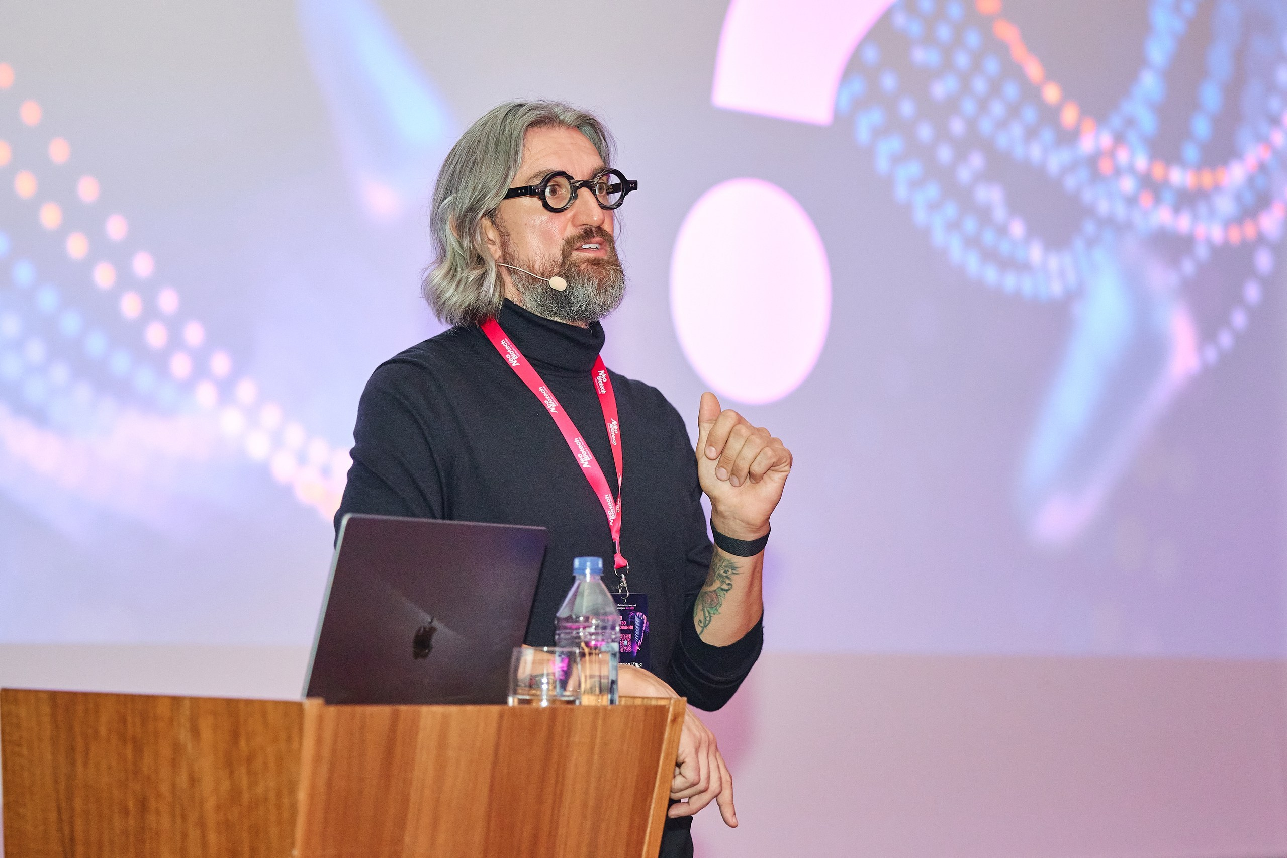 Конгресс имплантологов Neo Biotech 2025. Антон Артюшин, портретный фотограф. Москва