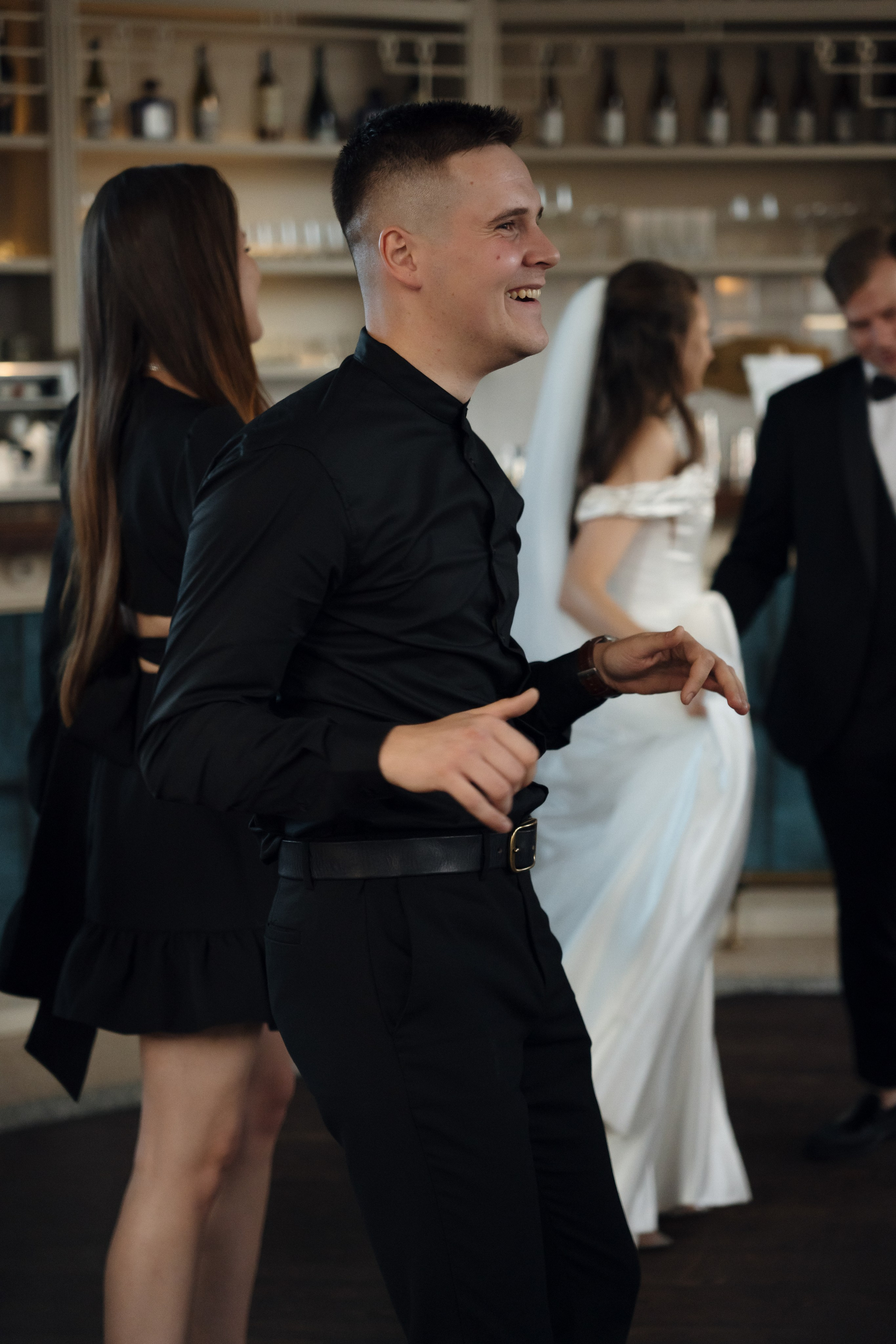 Social club. Свадебный фотограф в Петербурге Таша Вайб