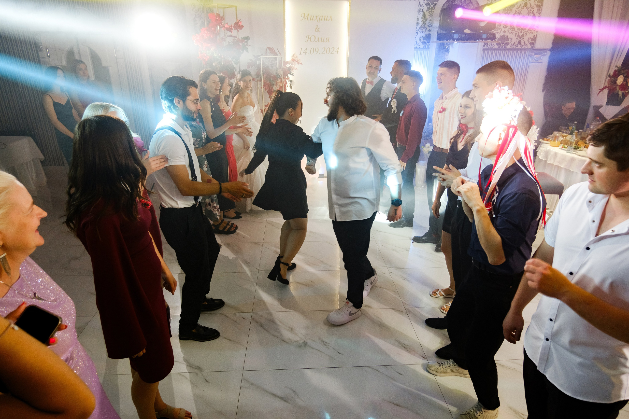 Михаил и Юлия. Свадебный фотограф | репортаж | праздники | крещение