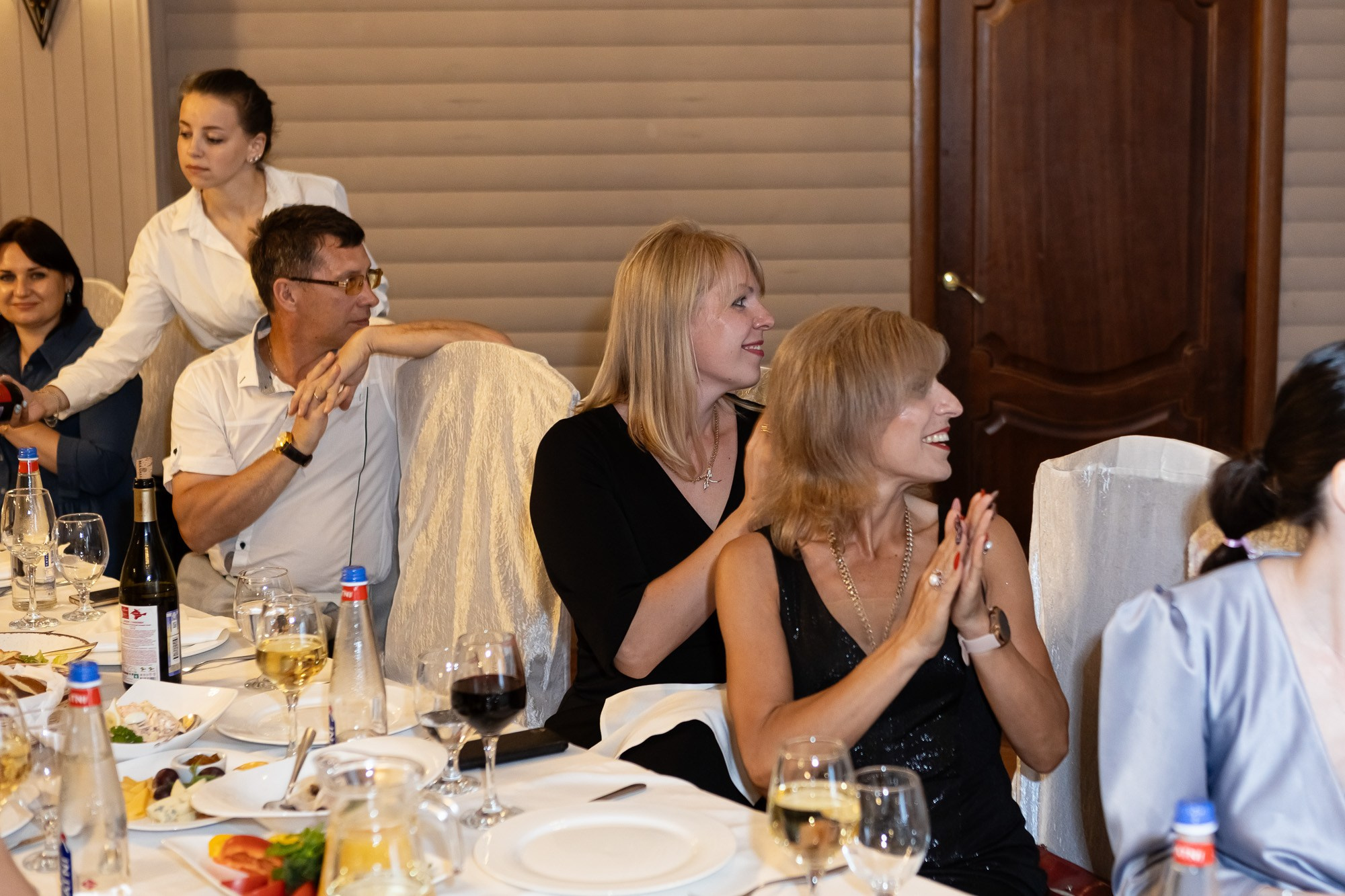 Фотосъёмка выпускного в школе. Свадебный фотограф, фотосъемка в Крыму, Севастополе, Симферополе, Ялте