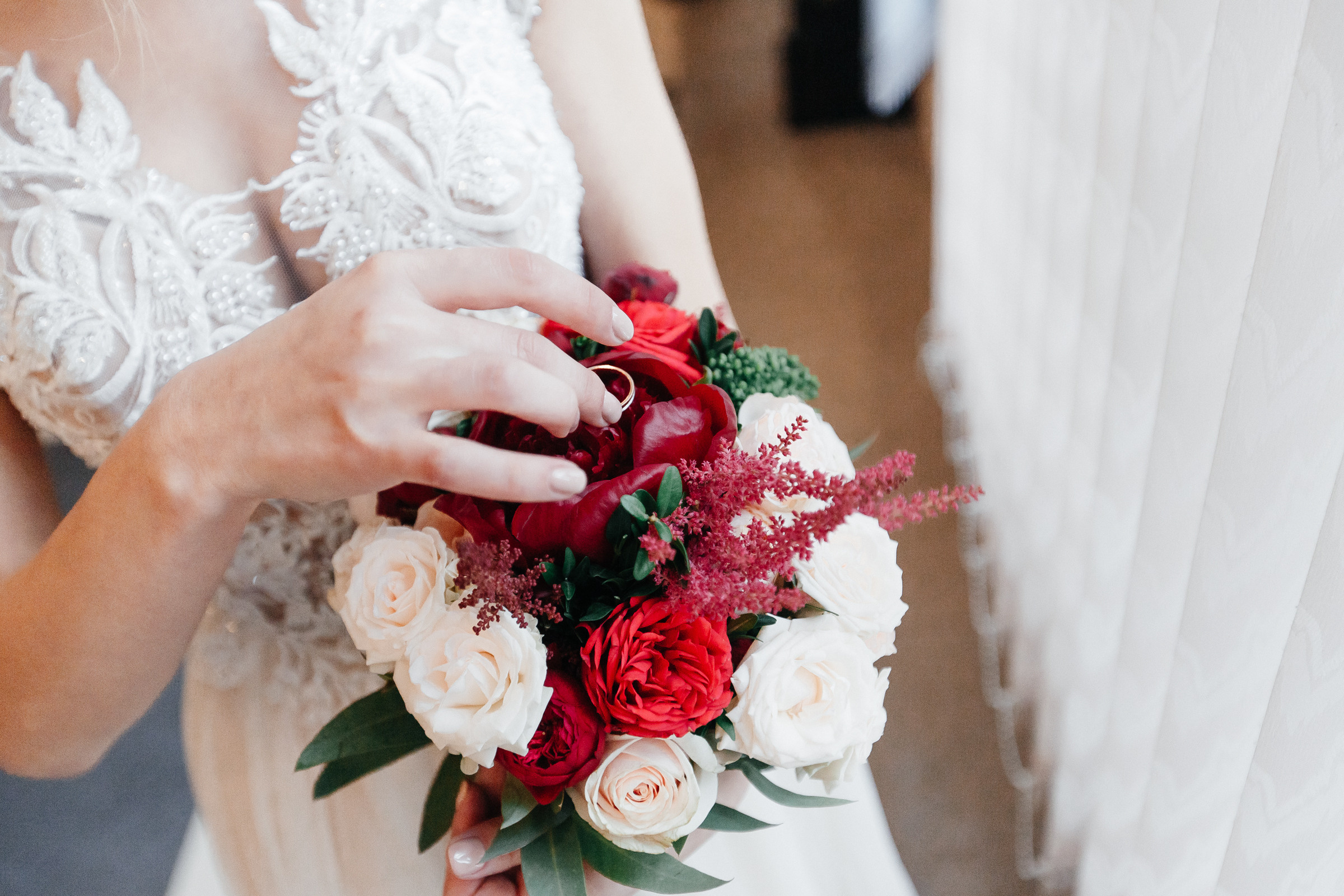 Нашепчи мне самых нежных глупостей, засмеюсь, уткнусь в твоё плечо. Душевный фотограф Ваших самых ярких событий Марина Погребняк