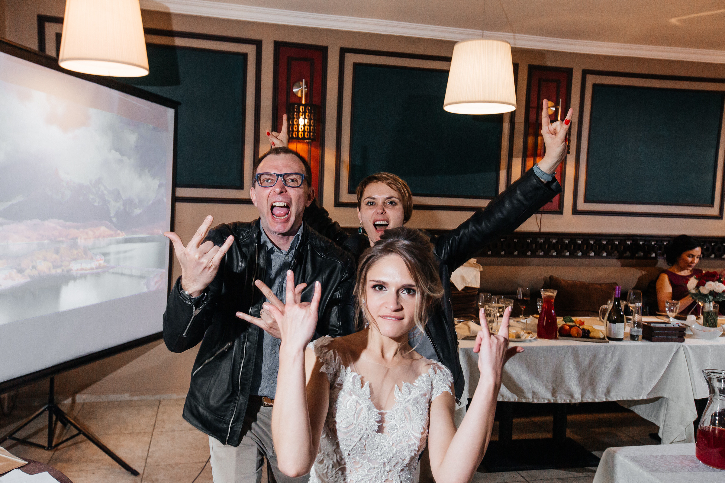 Нашепчи мне самых нежных глупостей, засмеюсь, уткнусь в твоё плечо. Душевный фотограф Ваших самых ярких событий Марина Погребняк