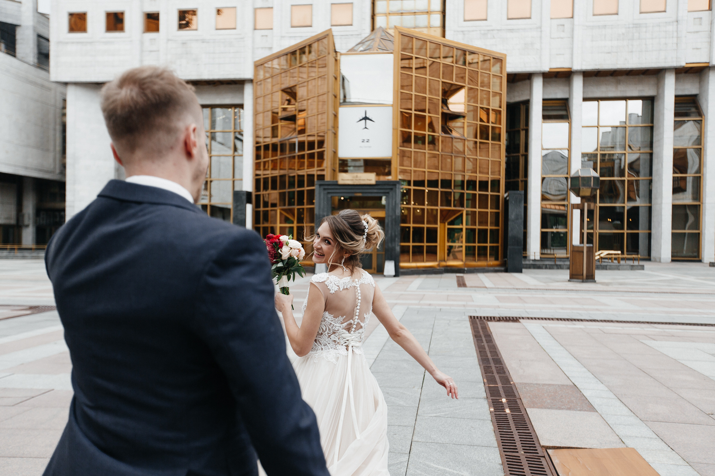 Нашепчи мне самых нежных глупостей, засмеюсь, уткнусь в твоё плечо. Душевный фотограф Ваших самых ярких событий Марина Погребняк